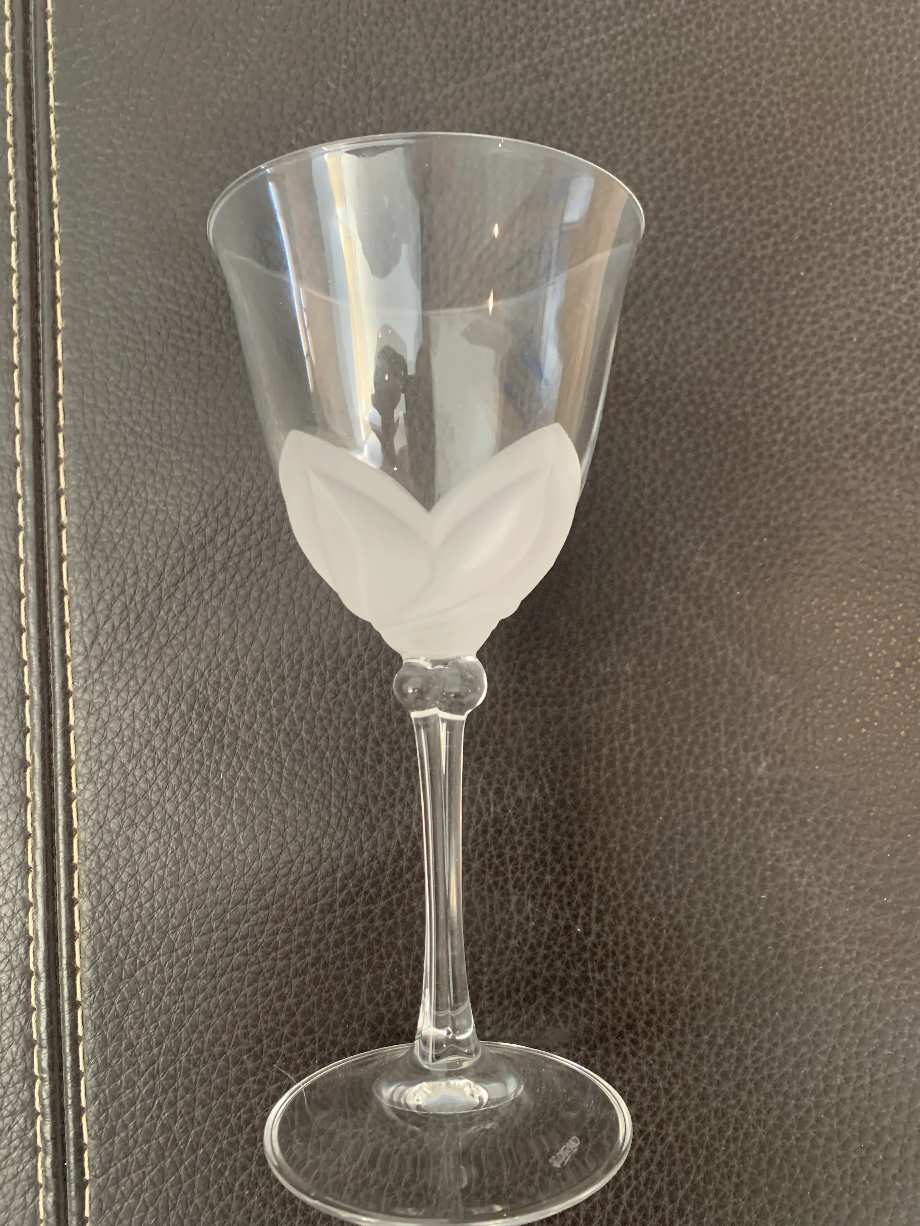 j-g-durand-florence-petal-wine