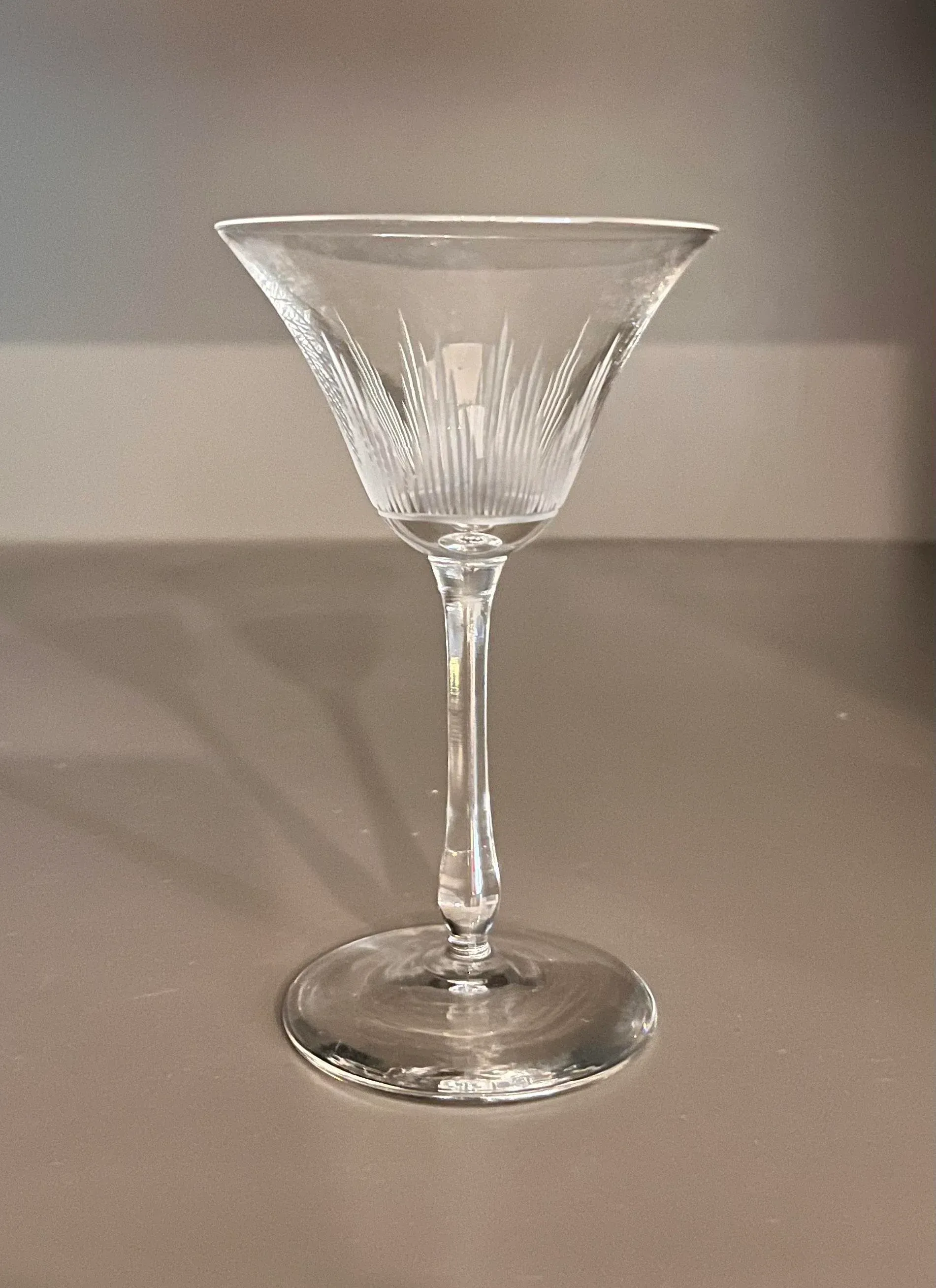 【希少】MARTINI アンティーク Set of 4 Vintage Stardust Etched Small Martini Glasses | Chairish