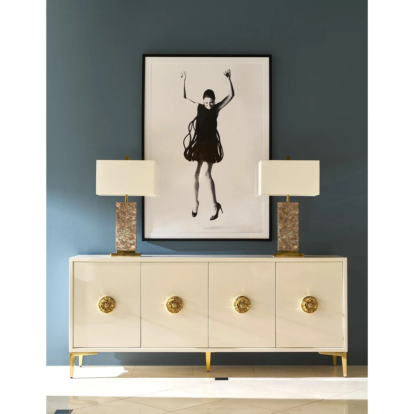 Hollywood Regency Credenza | Chairish
