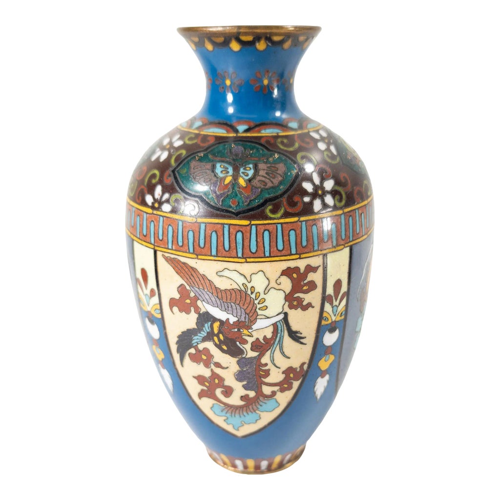 20th Century Japanese Cloisonne Enamel Vase With Dragons and