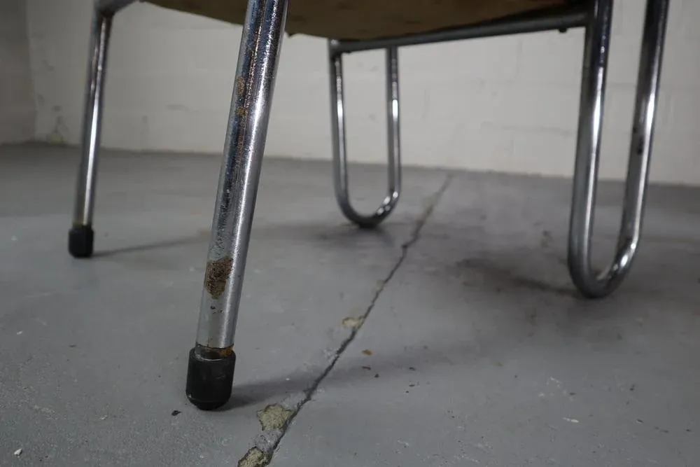 Bauhaus Tubular Cantilever Chair, 1930s