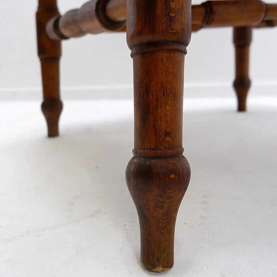 Antique English Smoking Chair, 1890s
