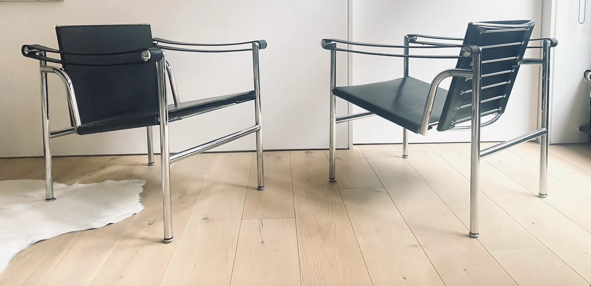 Cassina BASCULANT LC1 コルビュジエ　ペリアン　ジャンヌレ Cassina BASCULANT LC1 コルビュジエ ペリアン ジャンヌレ