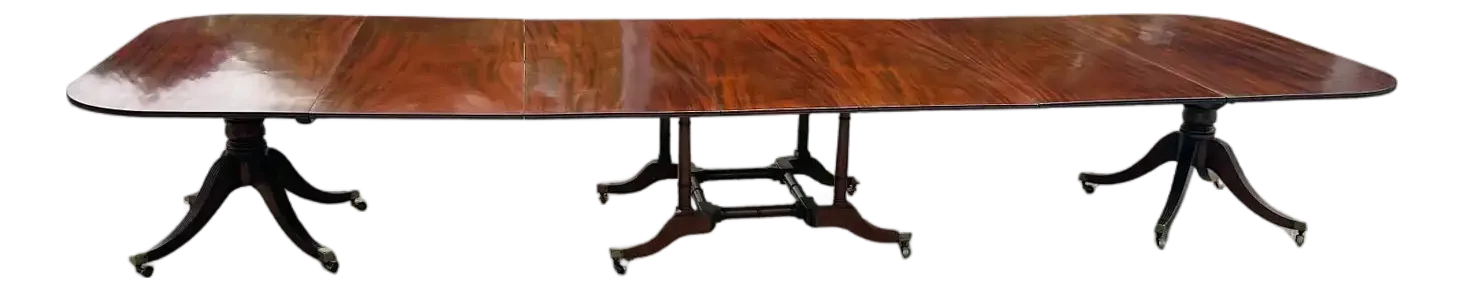 19th Century Regency Mahogany Three Pedestal Cumberland Action Dining Table