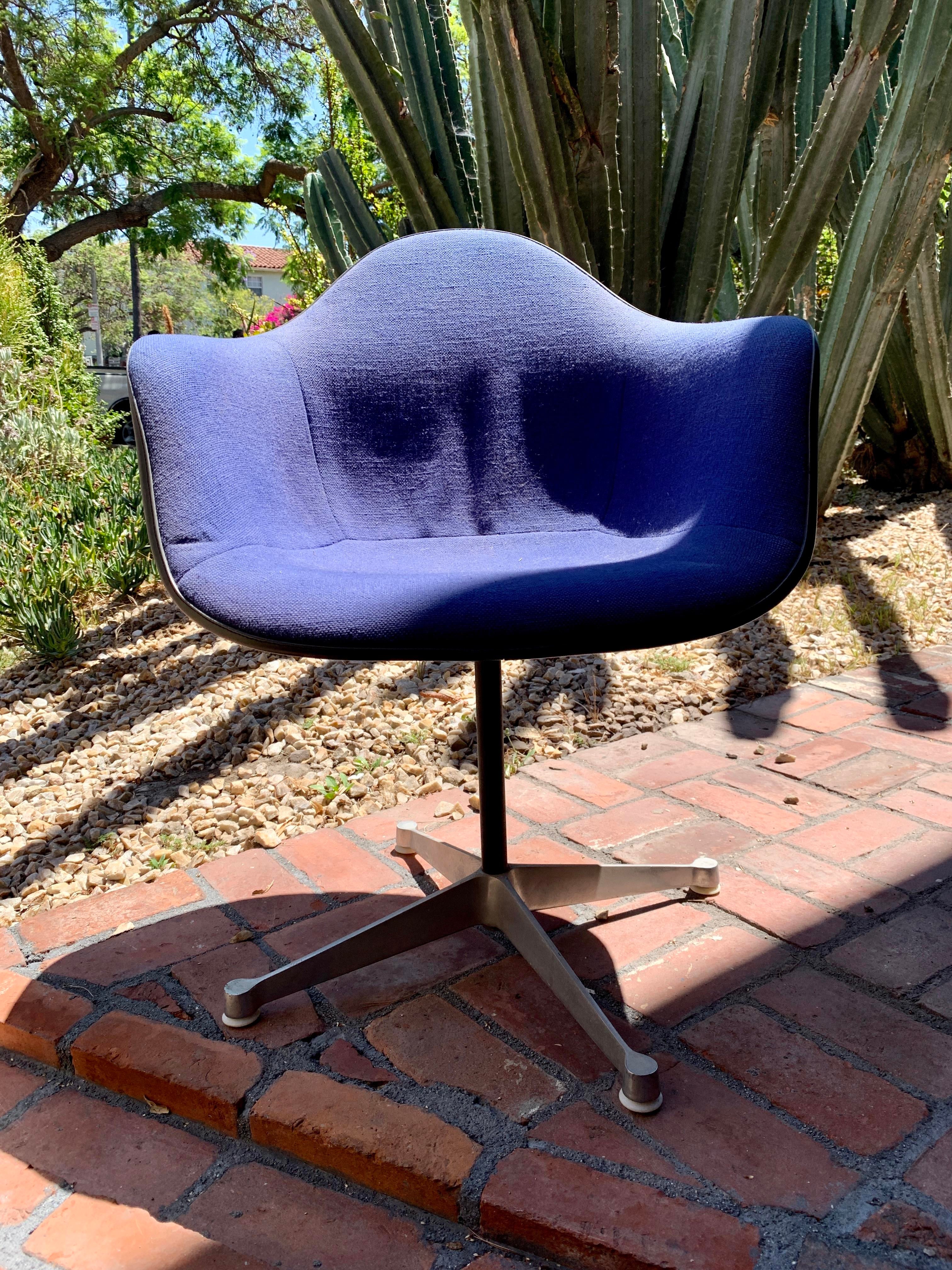 1970s Vintage Eames for Herman Miller Fiberglass Upholstered Blue