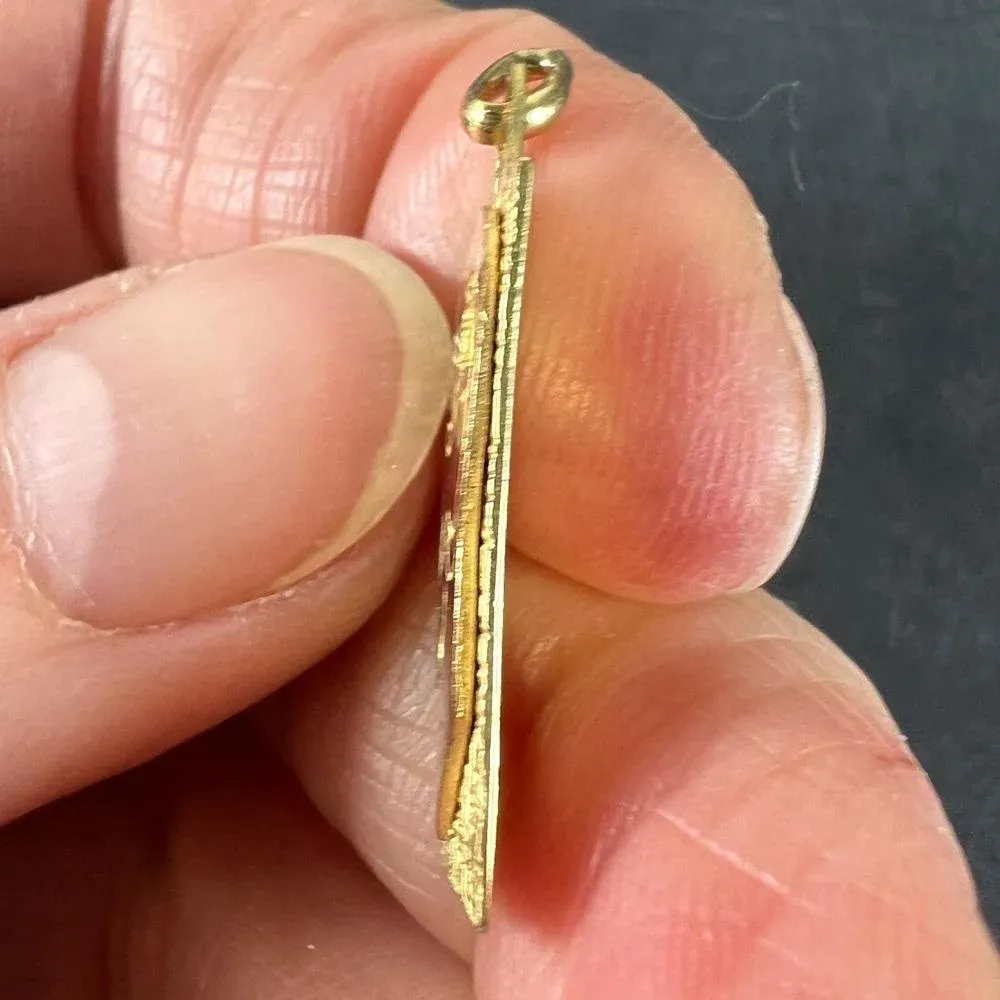 French Capricorn Ares Star Sign Zodiac 18k Yellow Gold Charm Medal Pendant, 1960s