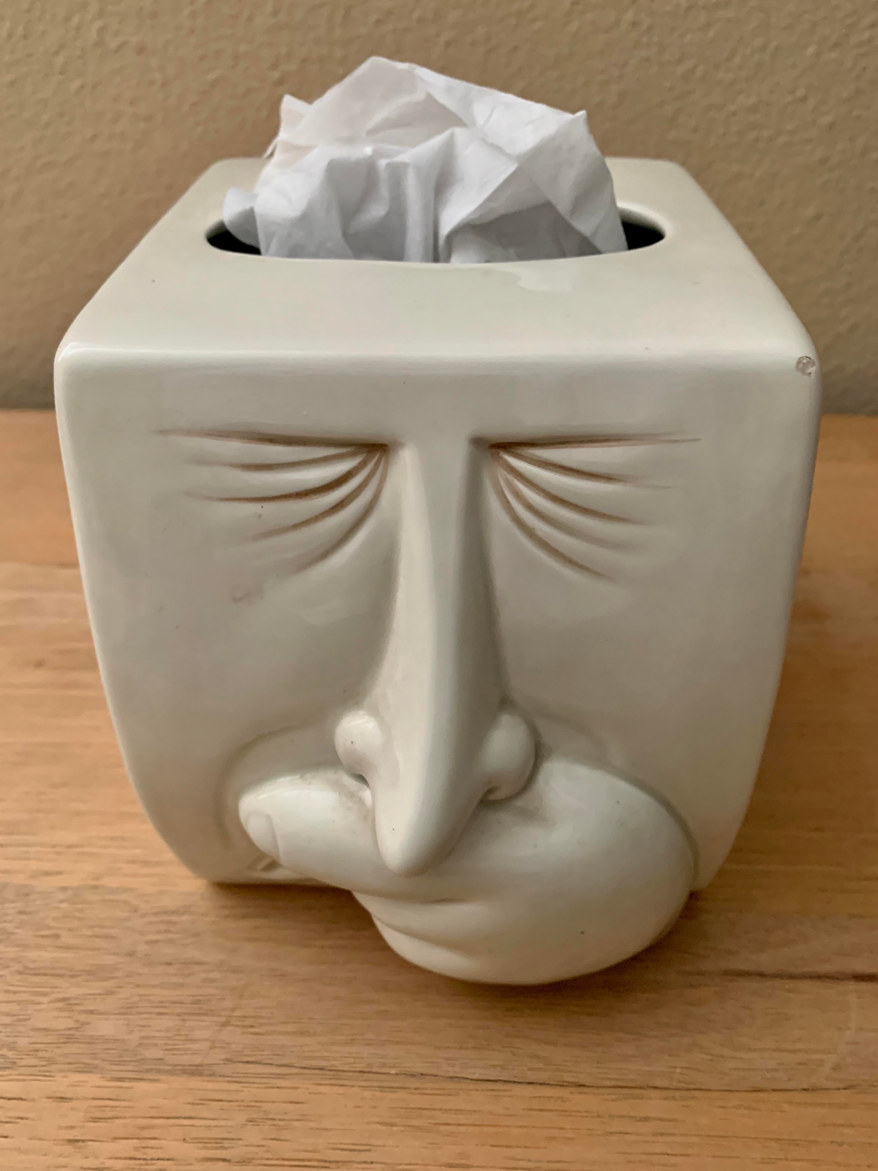Nose best sale tissue holder