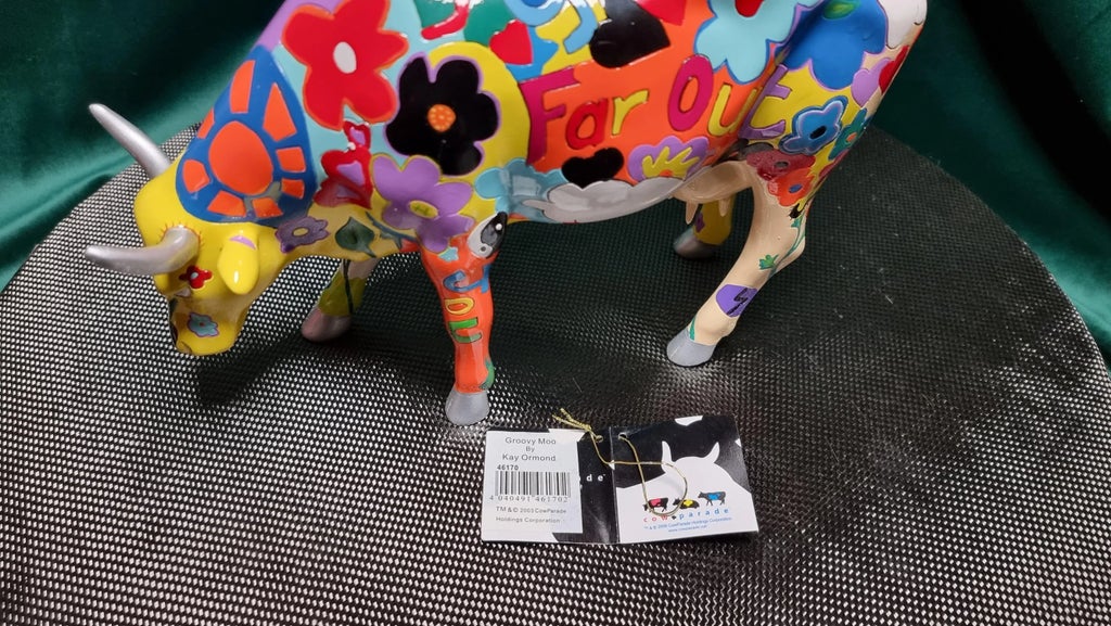 Ceramic Cowparade Sculpture by Kay Ormond | Chairish