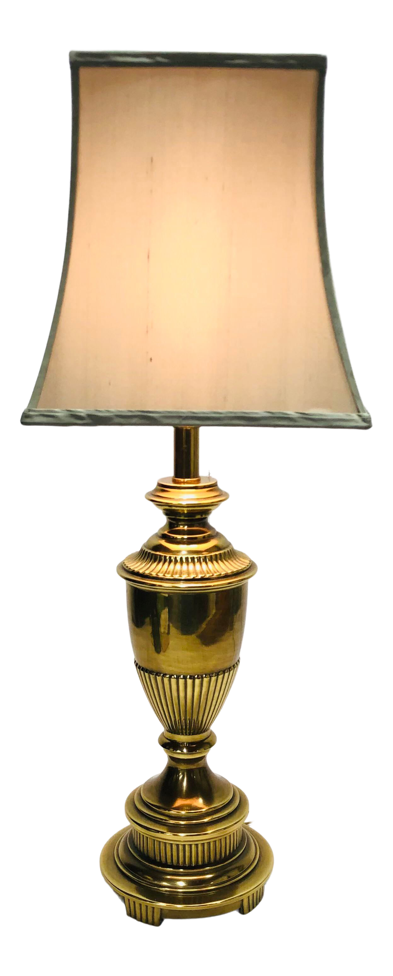 Ethan Allen Brass Table Lamp With Fluted Body