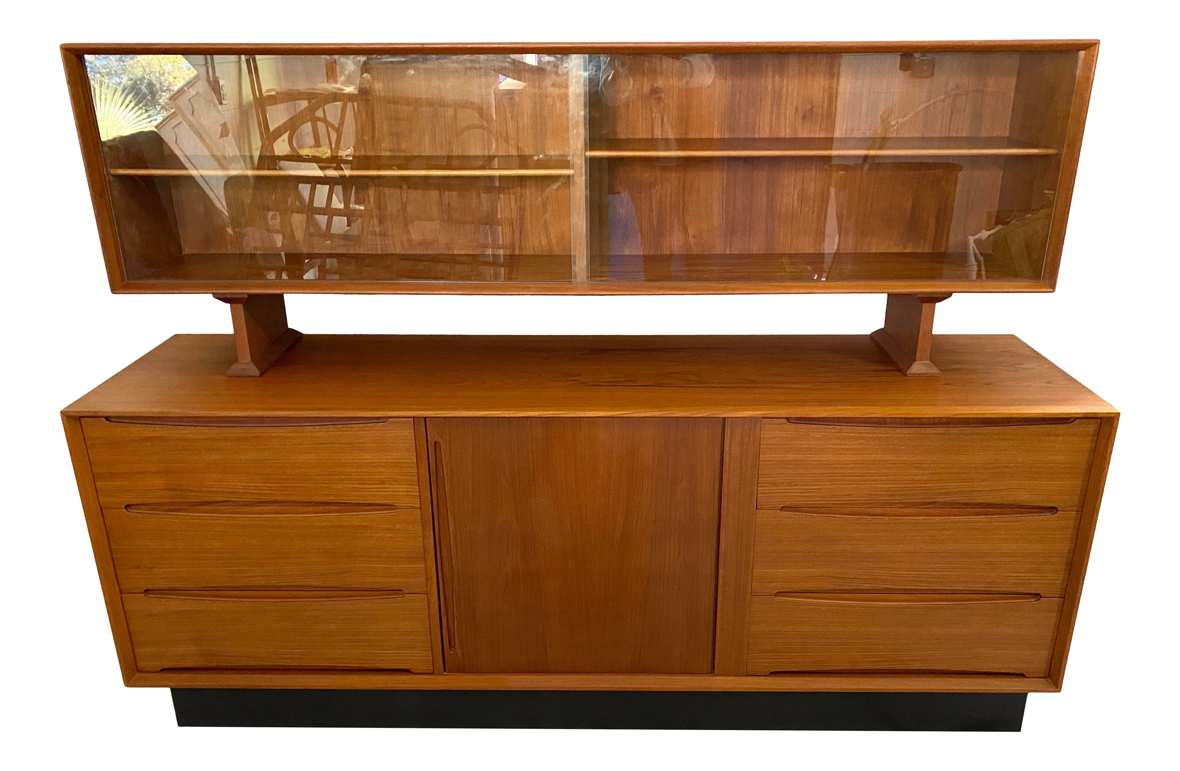 Mid Century Dyrlund Danish Teak Sideboard Credenza Chairish