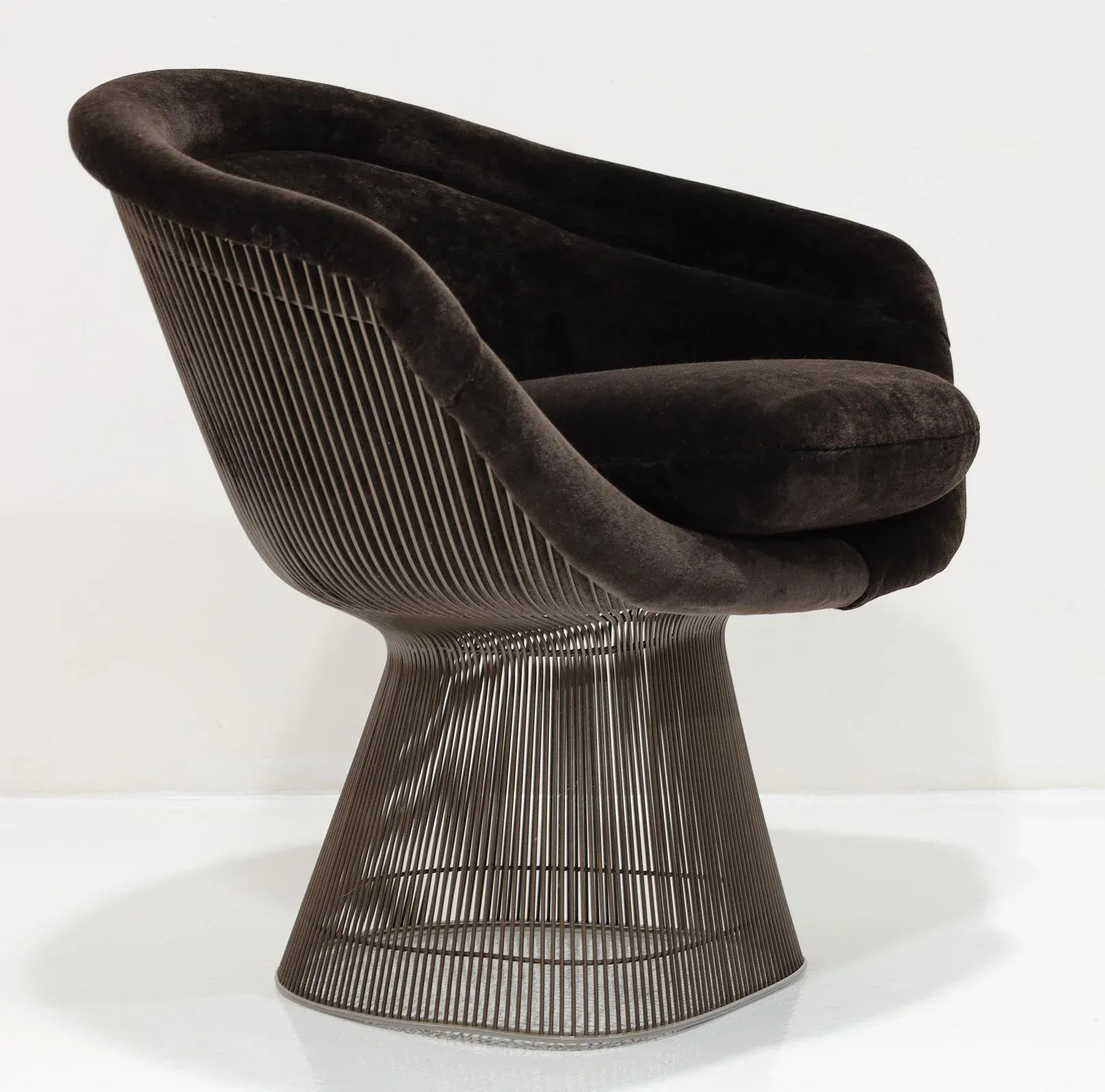 Mid 20th Century Warren Platner for Knoll Bronze Frame Lounge