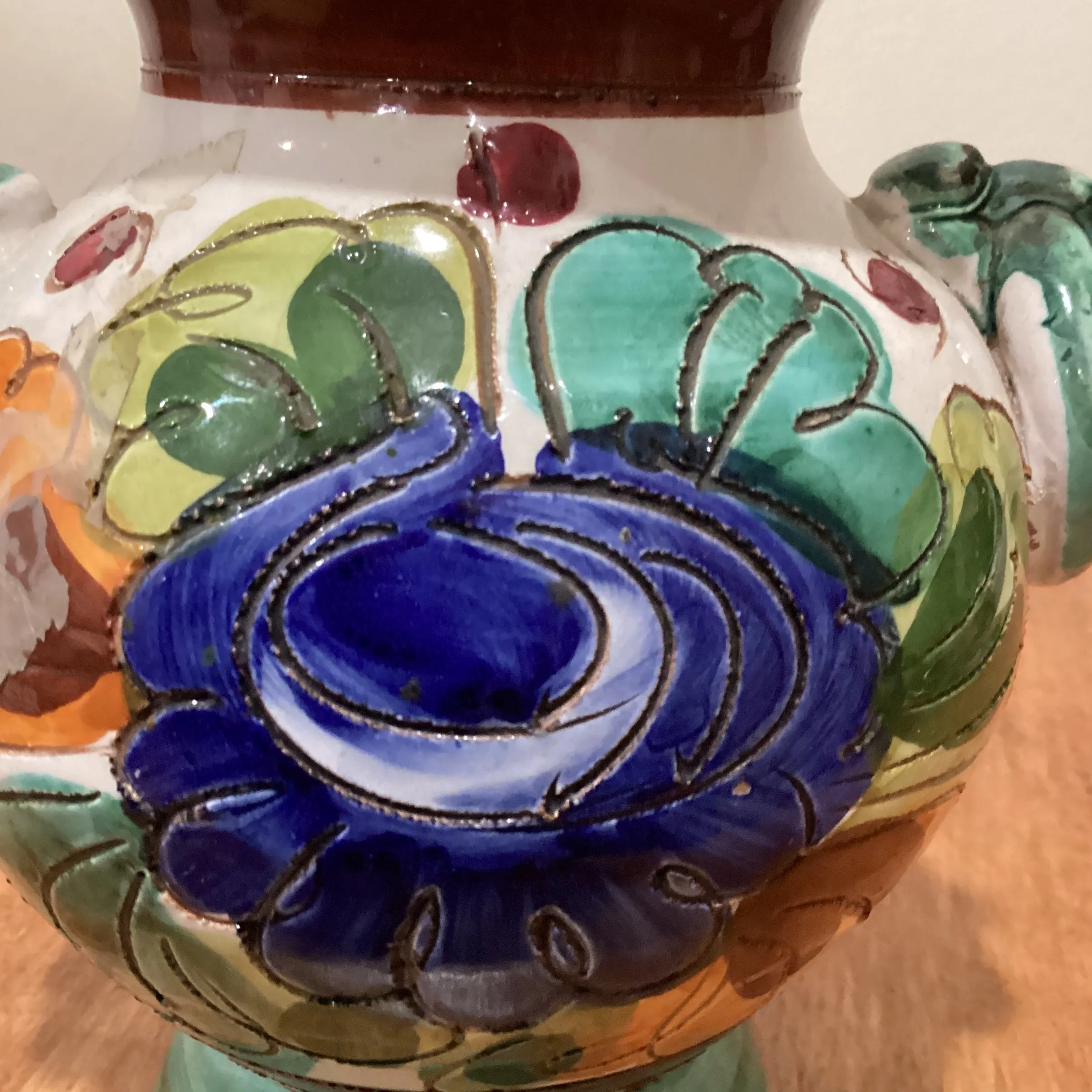 Early 21st Century Italian Majolica Terracotta Urn/Vase in Clay by