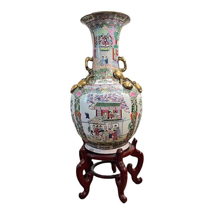 Early 20th Century Chinese Da Qing Qianlong Nian Zhi Large Porcelain