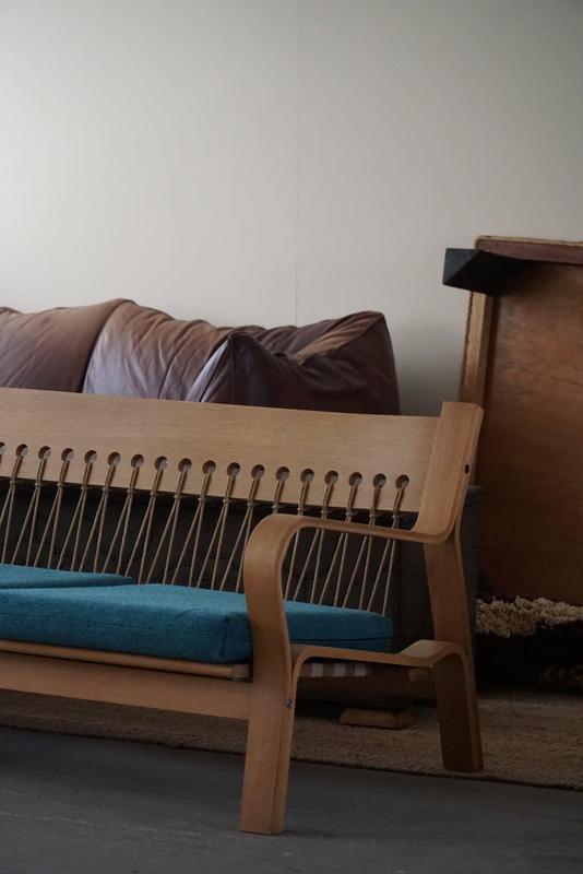 Modern Danish GE 671 Three-Seater Sofa attributed to Hans J