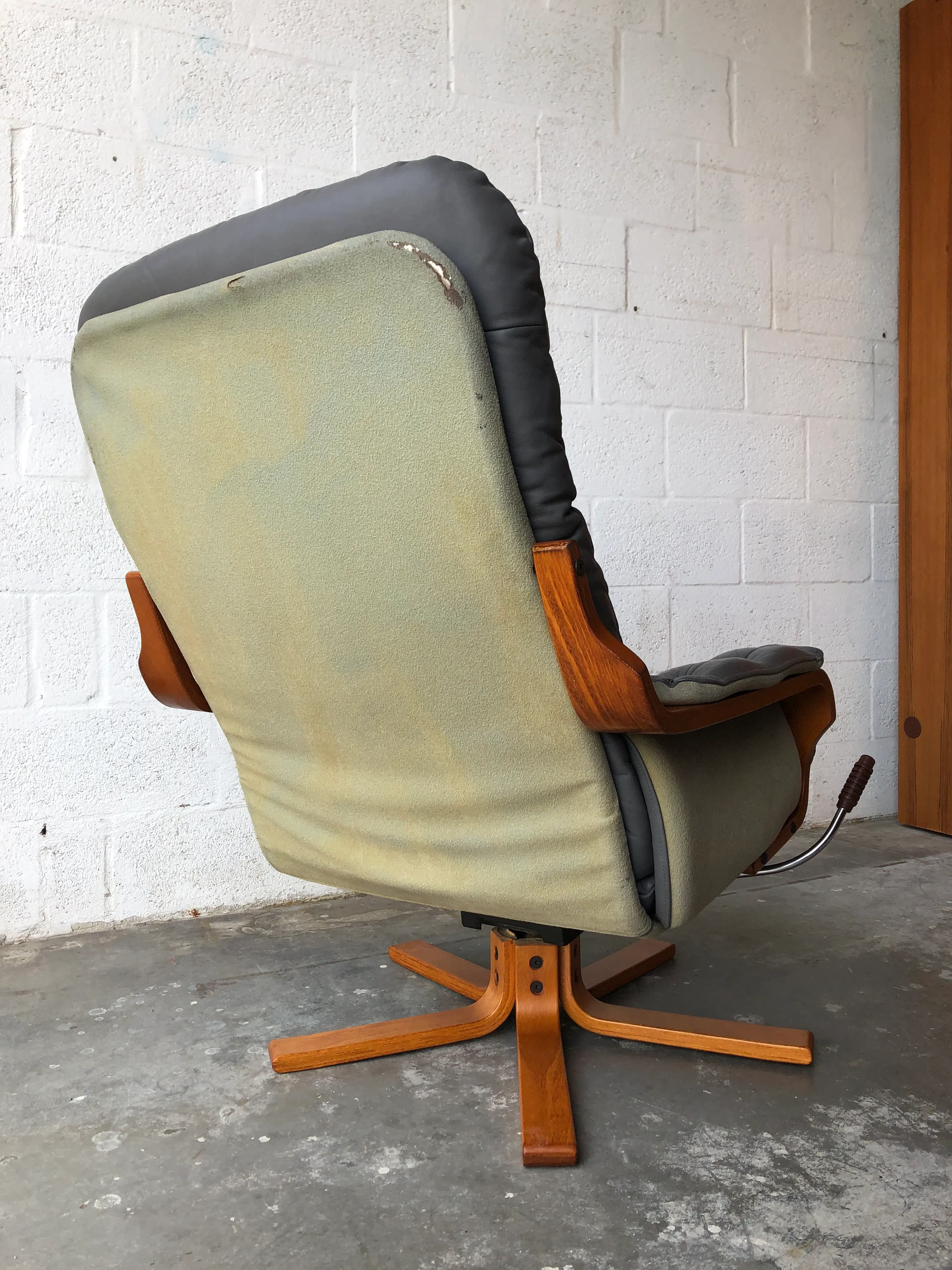 Vintage Mid Century Modern Scandinavian Lounge Chair & Ottoman