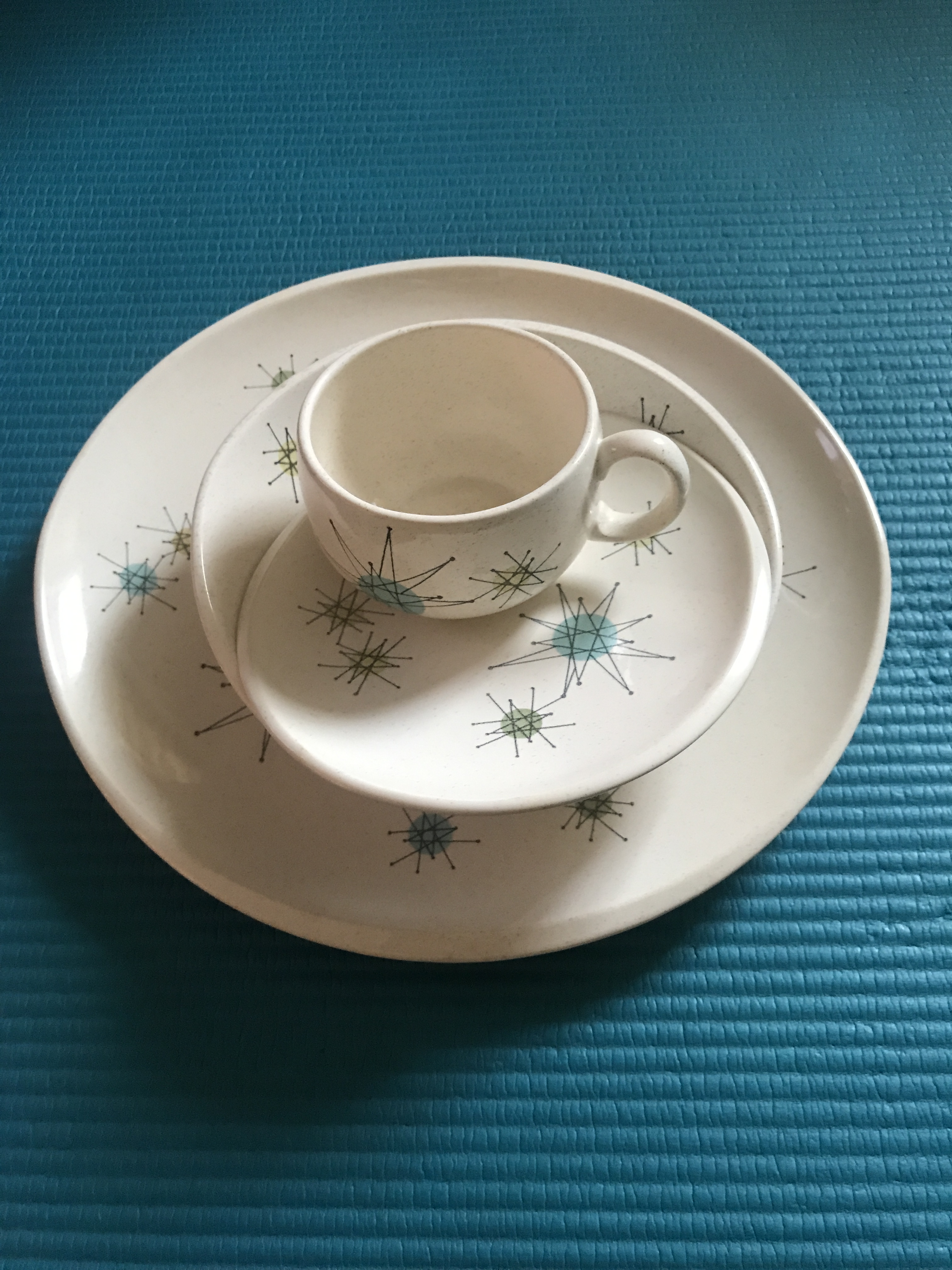 Vintage Franciscan Ware Starburst China Set- 5 Pieces | Chairish
