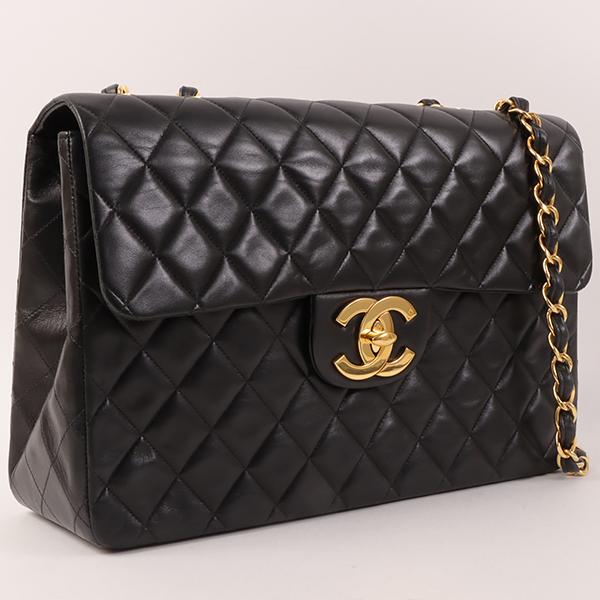 Chanel vintage online maxi flap bag