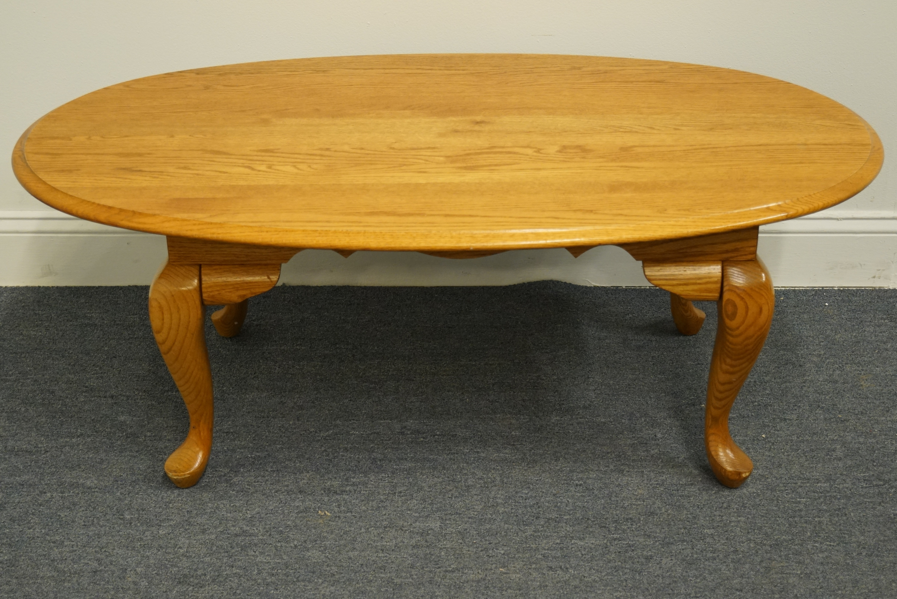Broyhill eagle brooke coffee table & cushioned ottoman new arrivals