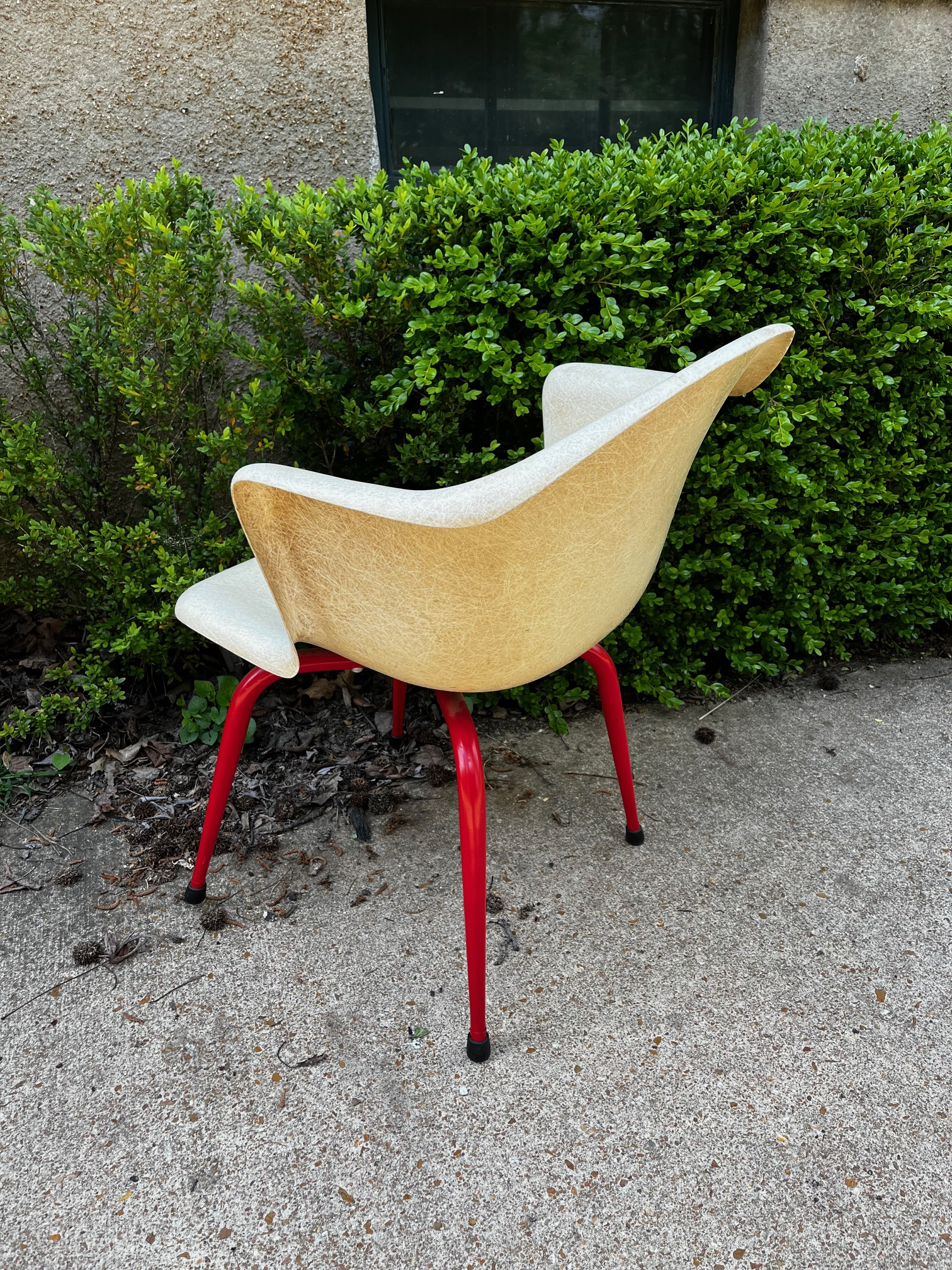 1960s Mid-Century Vintage Eames Era Fiberglass Shell Arm Chair