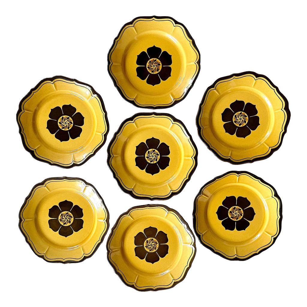 1970s Metlox Poppytrail Pottery Plates Set of 7 | Chairish