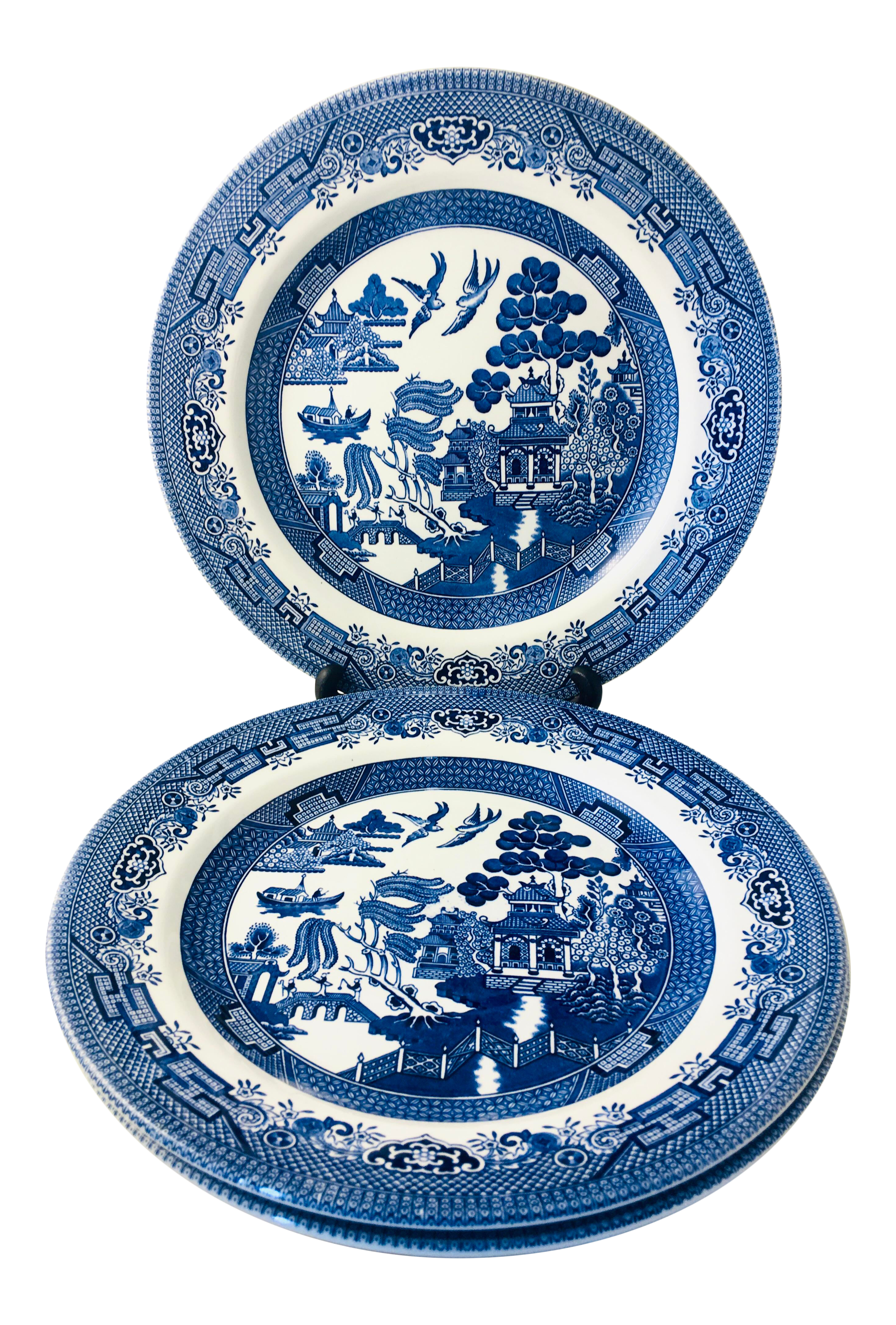 Vintage Churchill China Blue Willow Plates - Set of 3