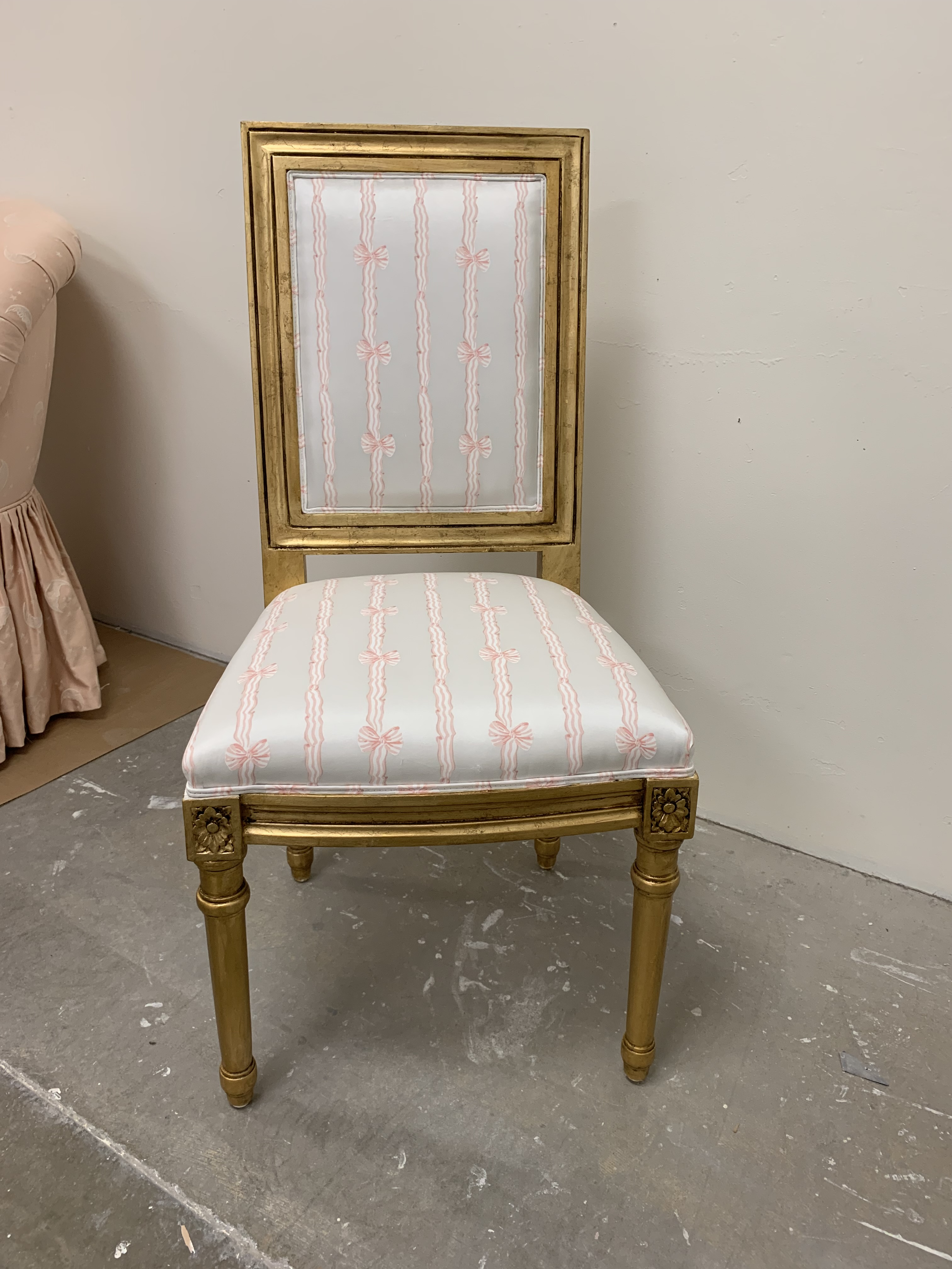 Ornate desk chair sales