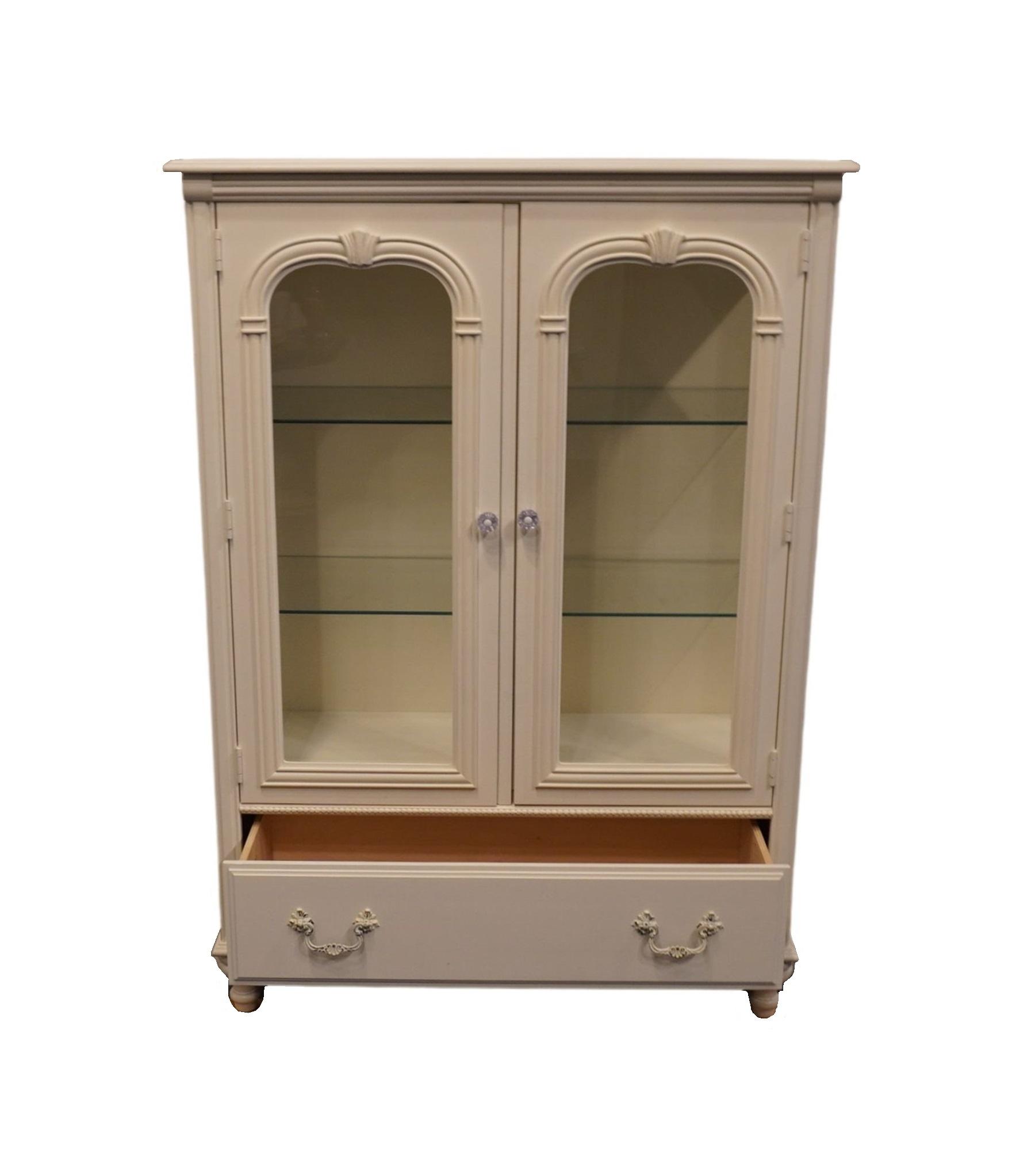 Stanley Furniture Victorian Inspired Country Cottage Style