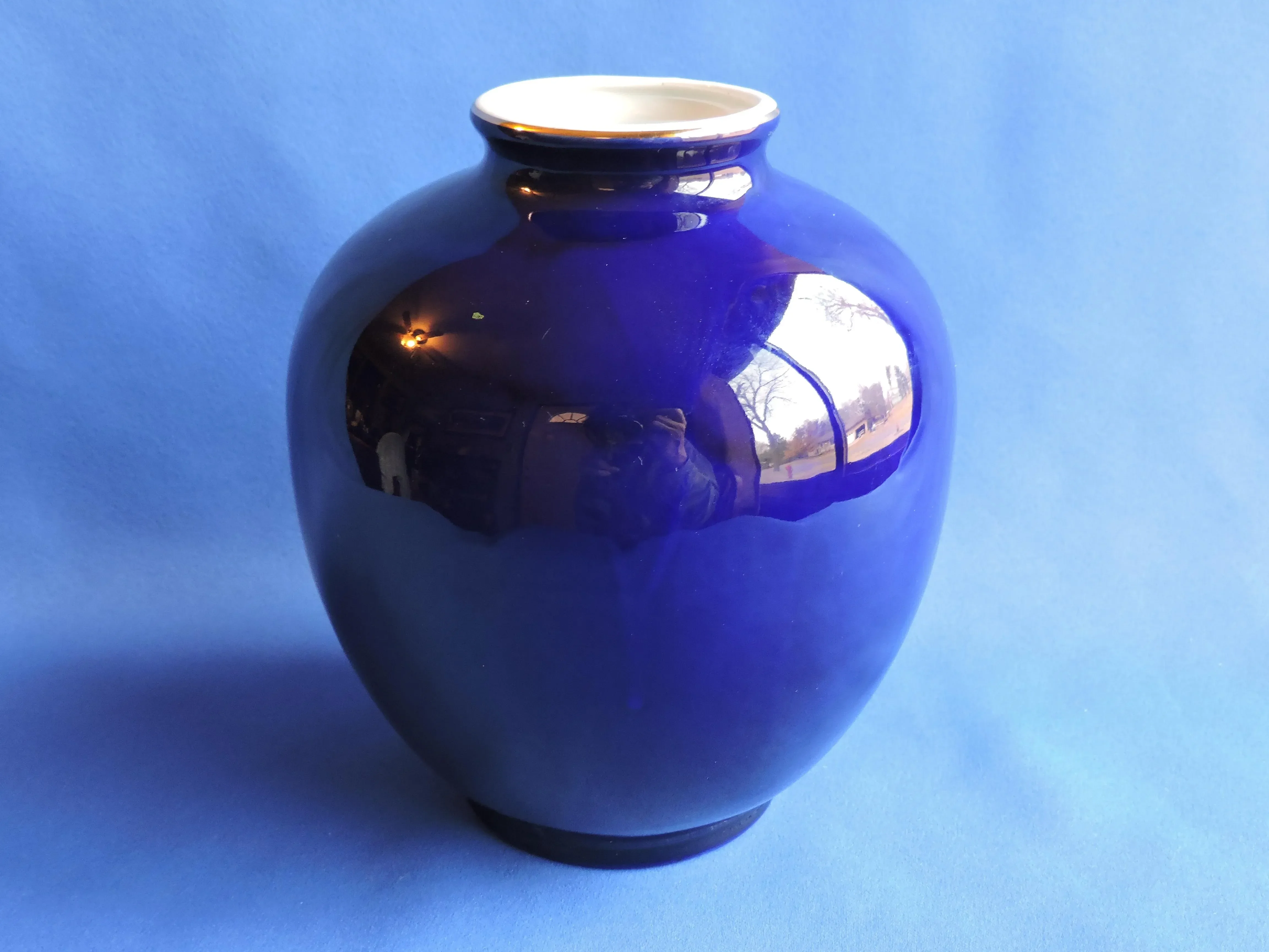 1960's Kutani Ware Japanese Cobalt Porcelain Round Vase