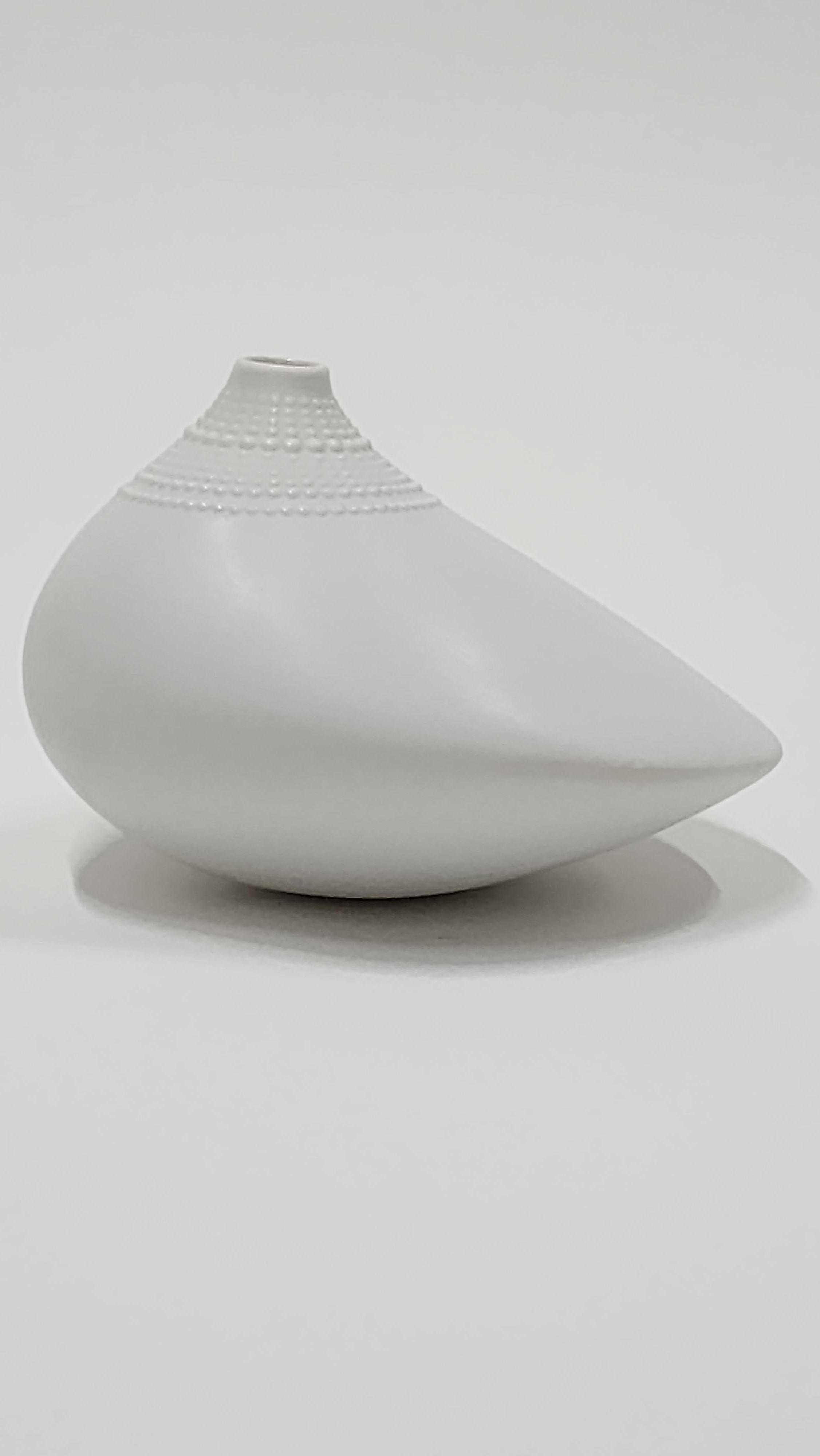 Pollo Vase by Tapio Wirkkala for Rosenthal Studio Line | Chairish