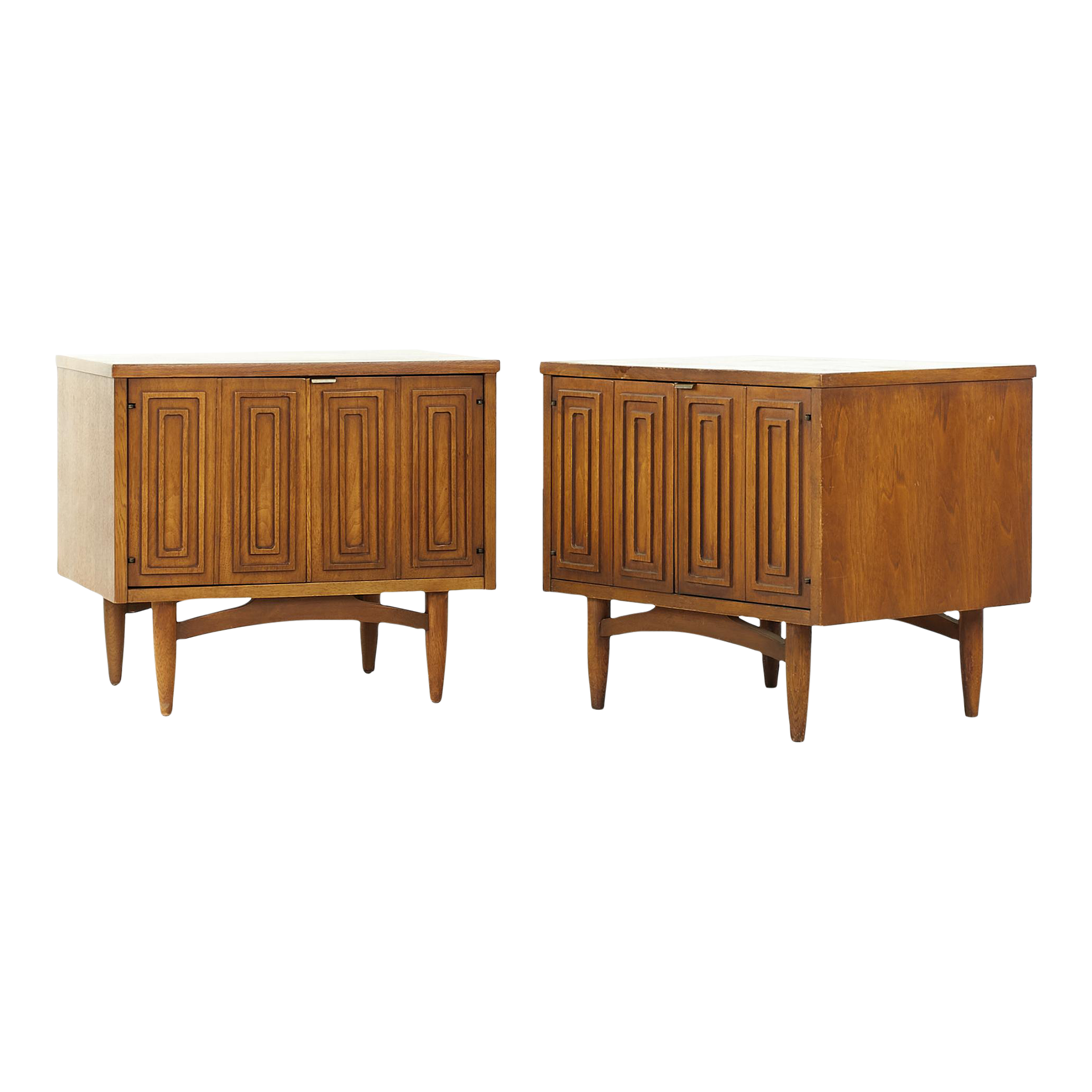 Broyhill Sculptra Mid Century Commode Nightstands Pair Chairish