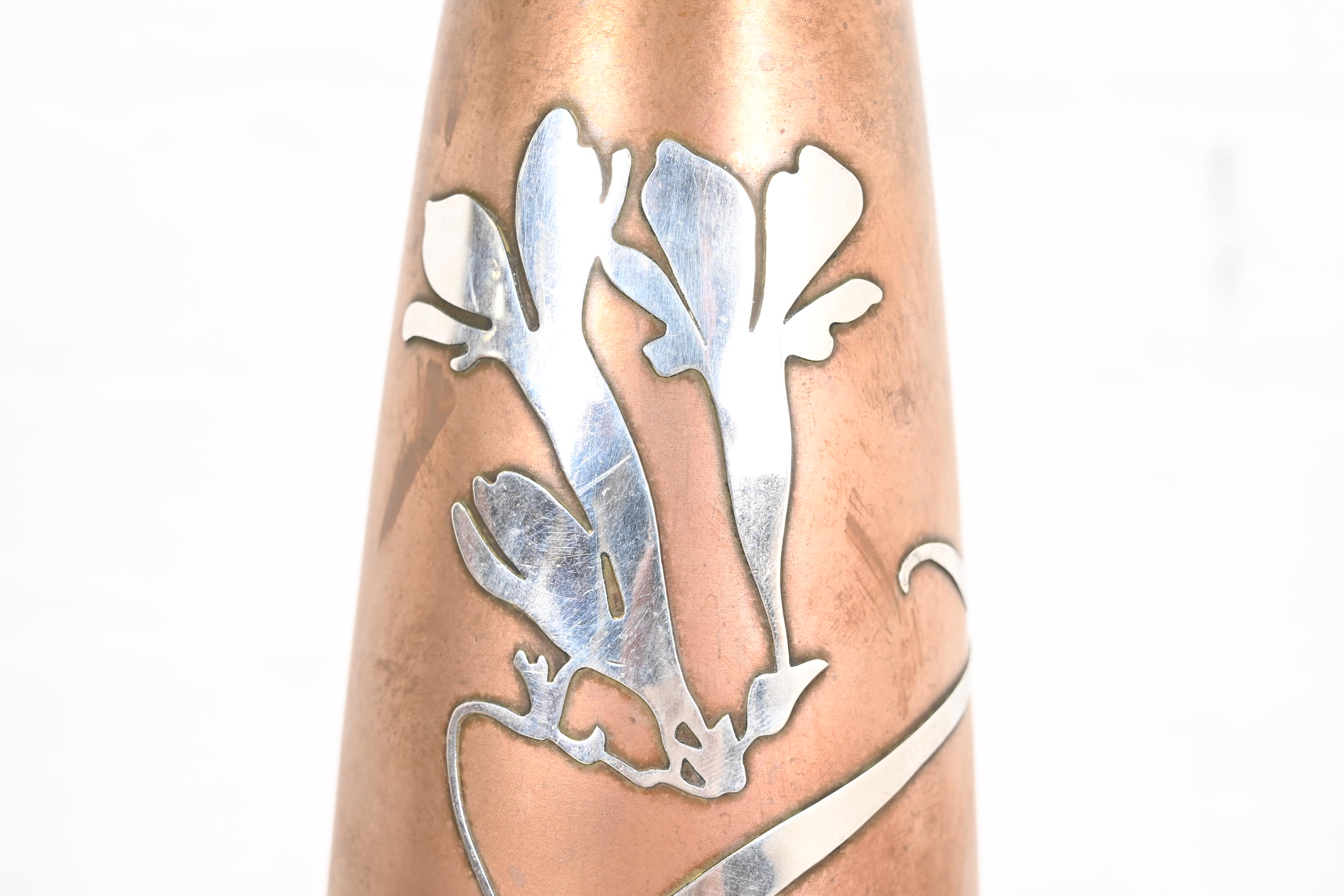 SOON-TO-BE-RETIRED PRESCHOOL DIRECTOR MOLDED GENERATIONS OF CHILDREN, image size:3024x2016