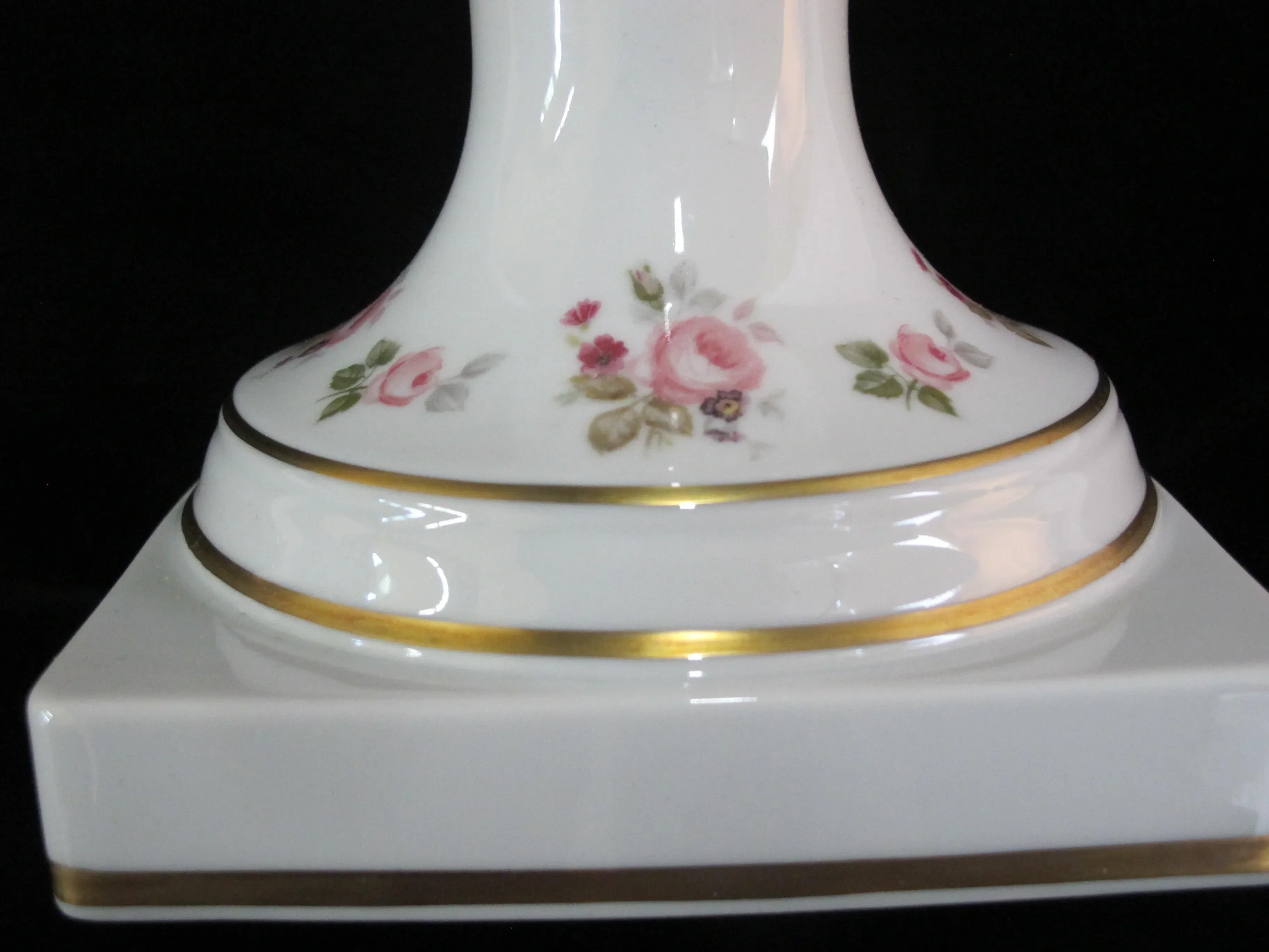 Hutscehnreuther German Hand Painted Porcelain Urn Shaped Floral Vase main image 4
