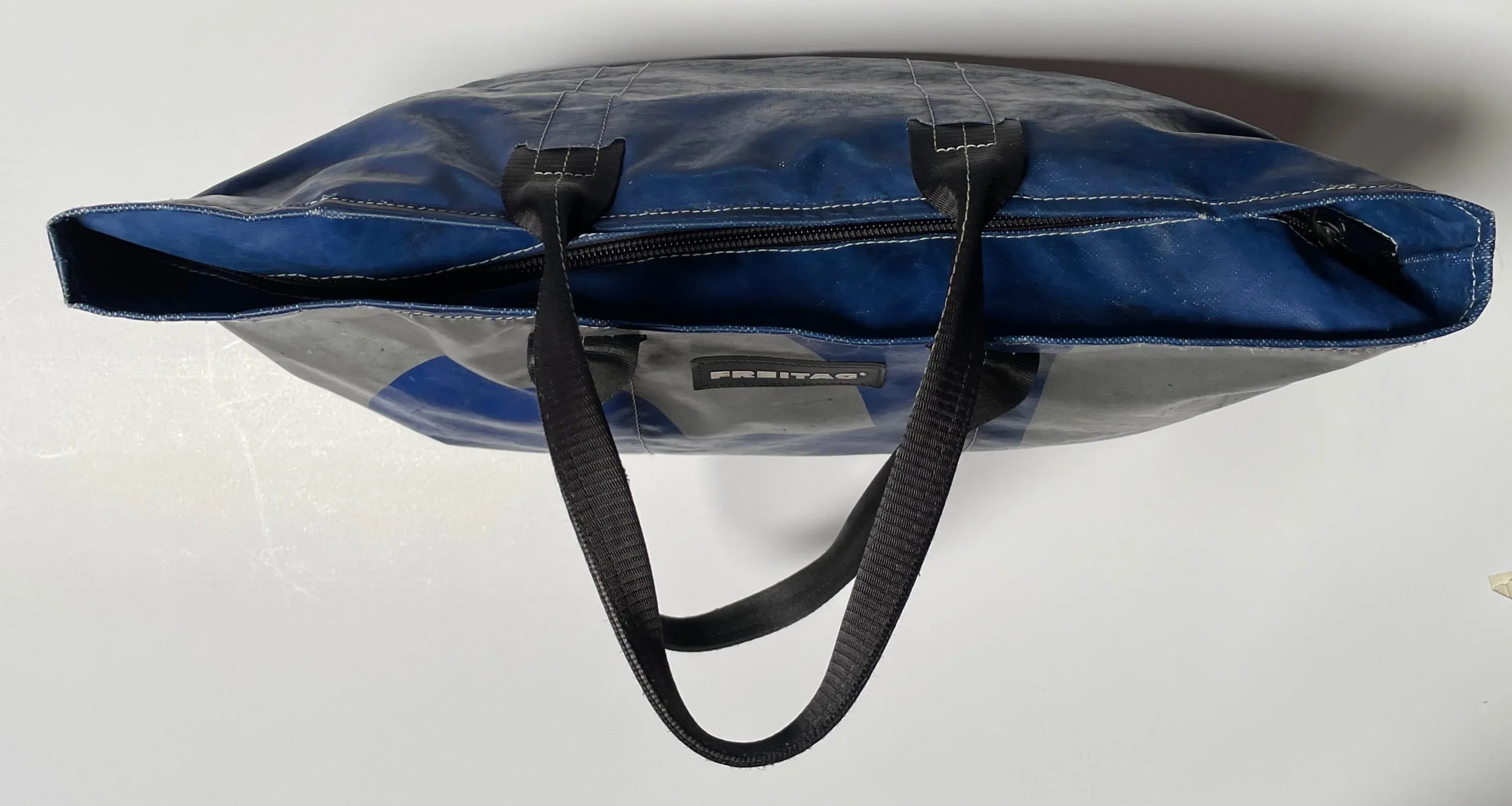 circa-2000-freitag-serie-g51-