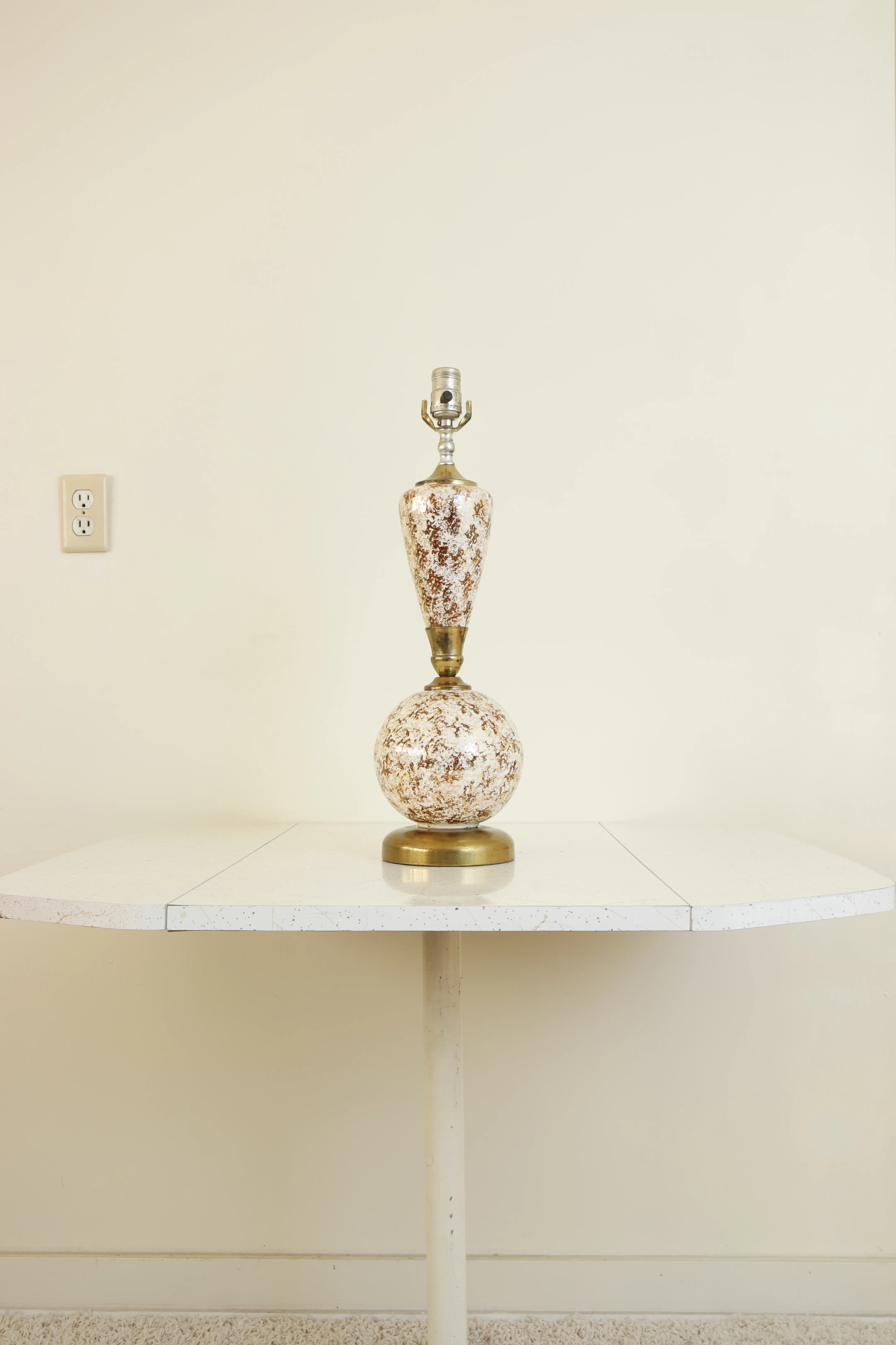 Starbucks Sangria and Gold Bling Tumblers Bundle1940s Vintage Gold & White Speckled Table Lamp