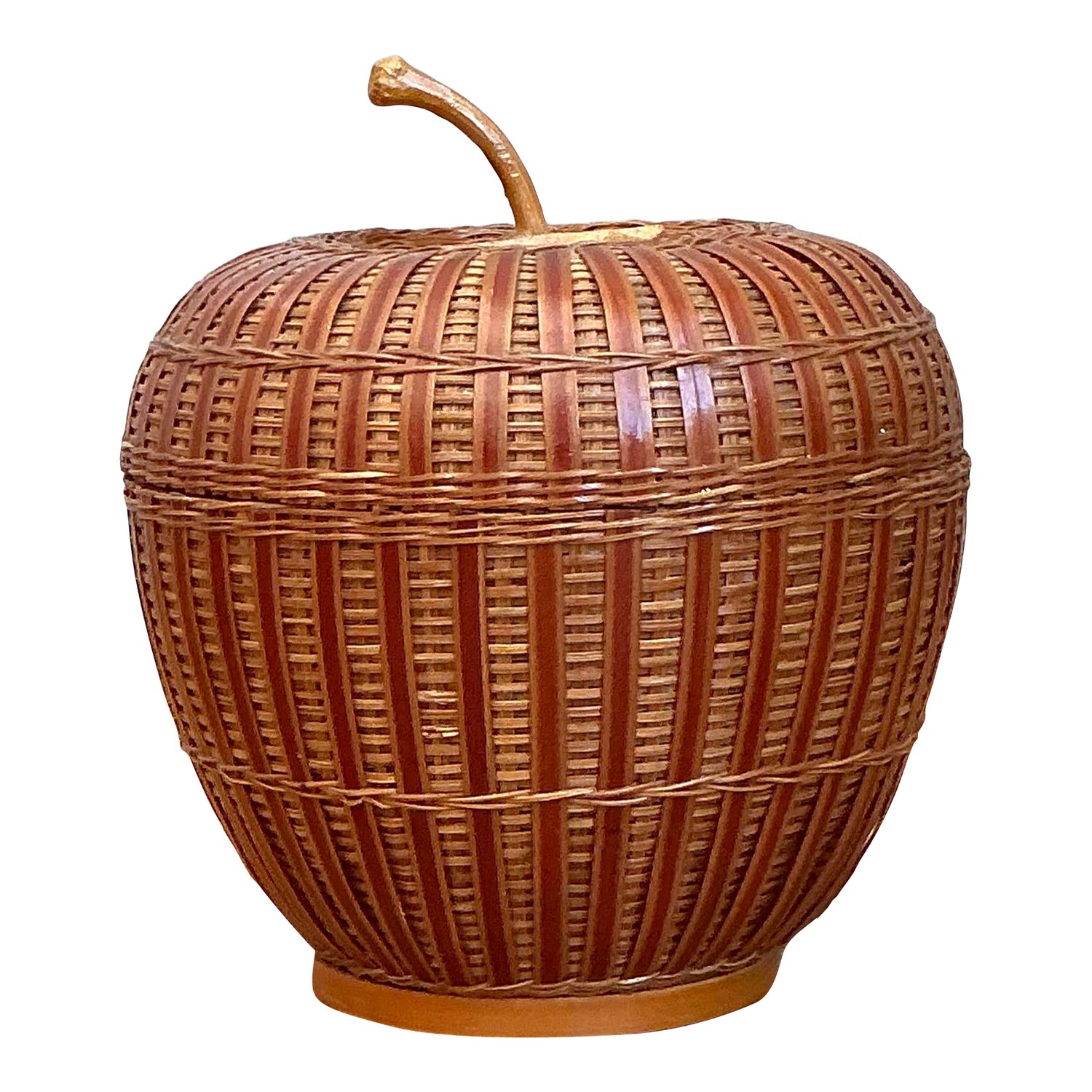 Vintage Shanghai Weave Rattan Lidded Apple