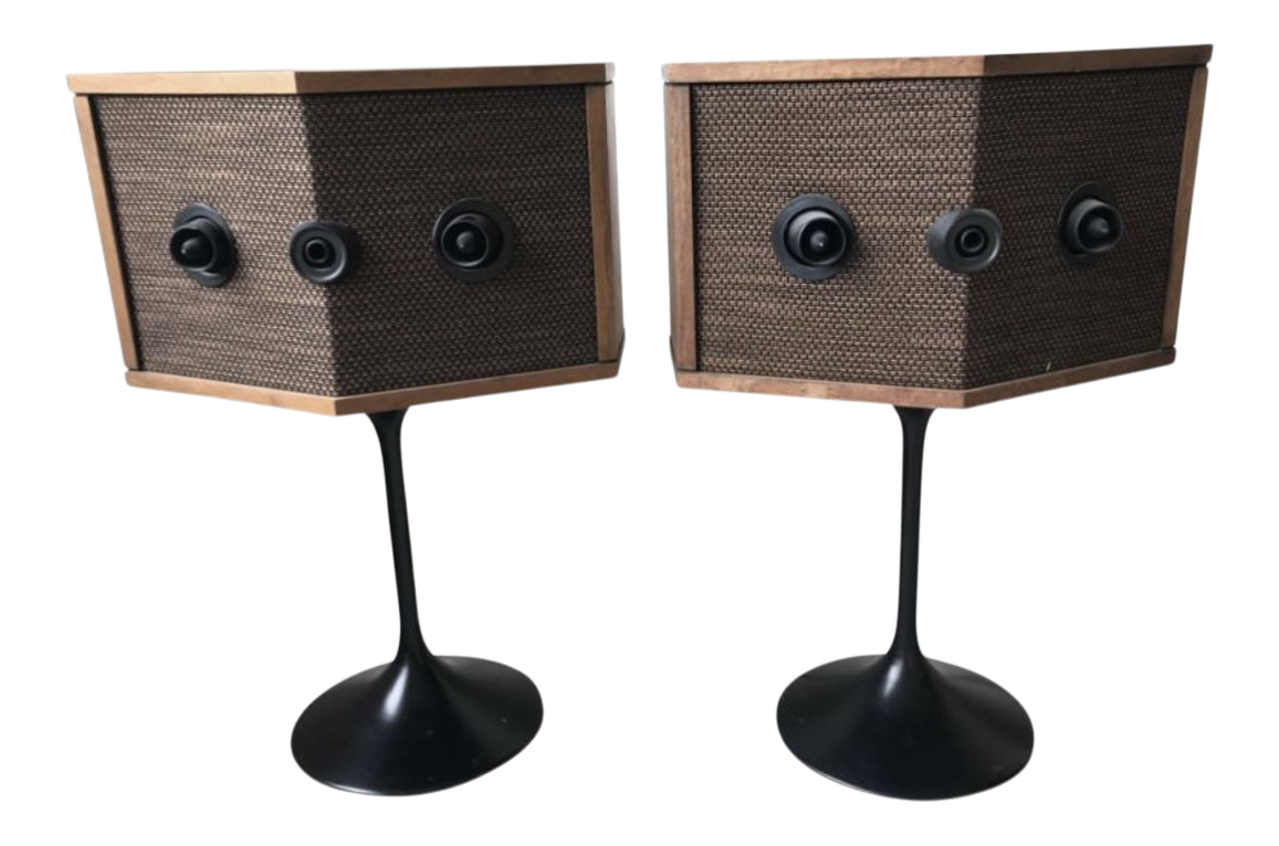 Tulip Base Bose 901 Series Speakers on Tulip Stands a Pair Chairish