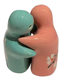 Hugging Salt Pepper Shakers Pair