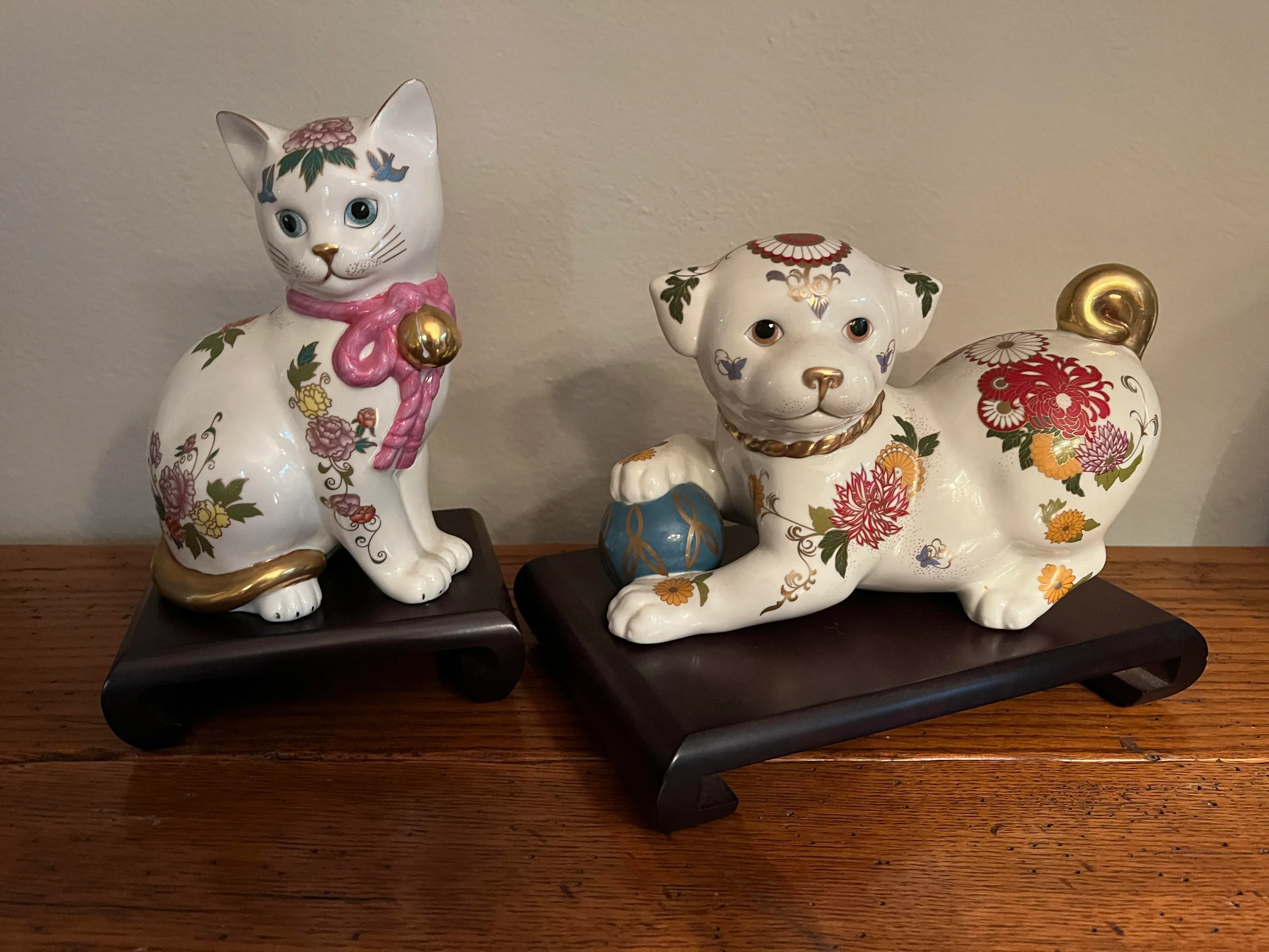 Vintage 1970s Foo Puppy of Satsuma and Royal Kitten of Prosperity