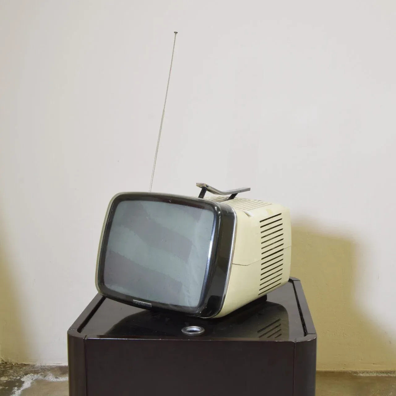Brionvega Tv Algol 11 by Marco Zanuso Richard Sapper, 1960s | Chairish