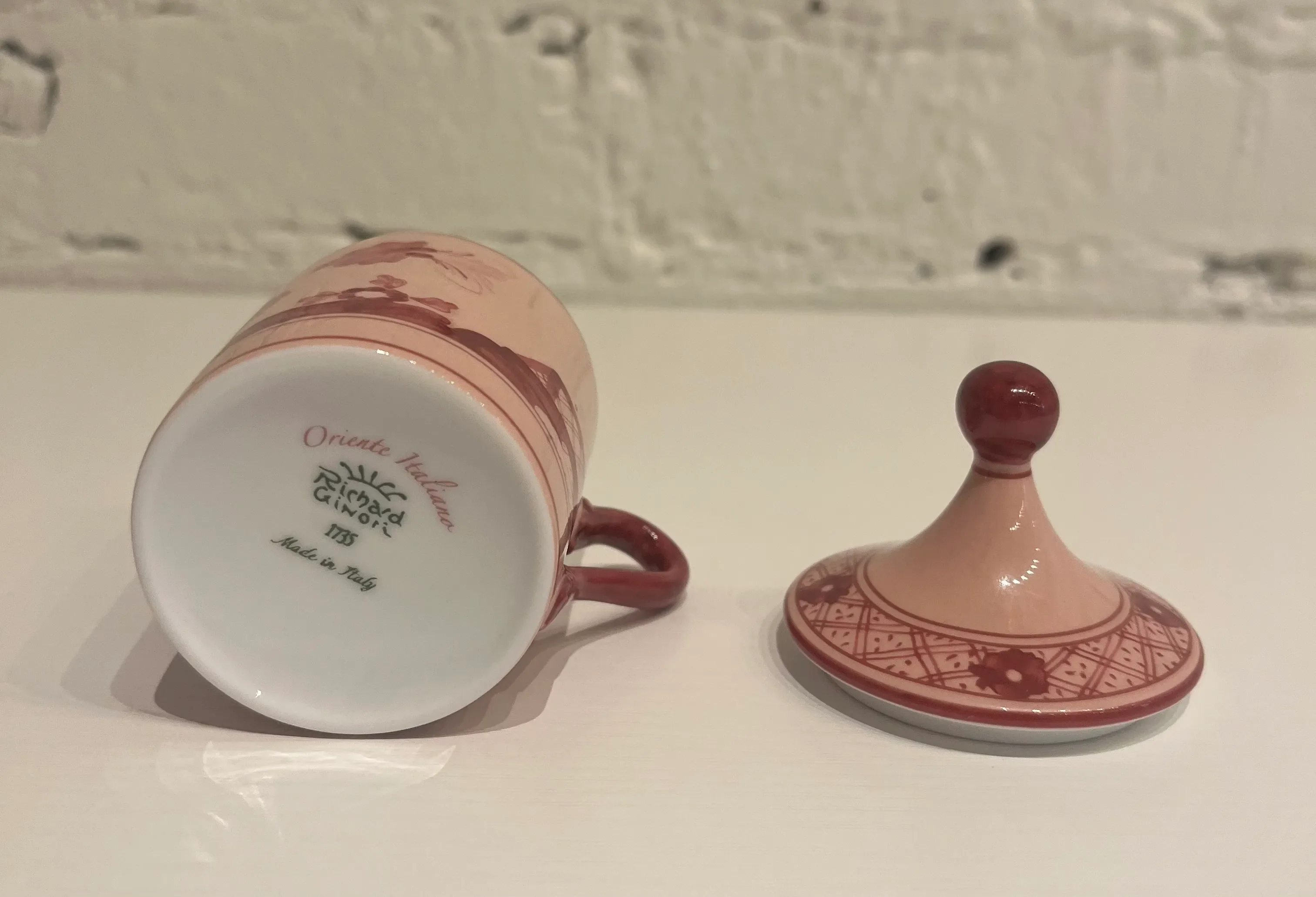 Ginori 1735 Oriente Pink Vermilion Coffee Cup Set | Chairish