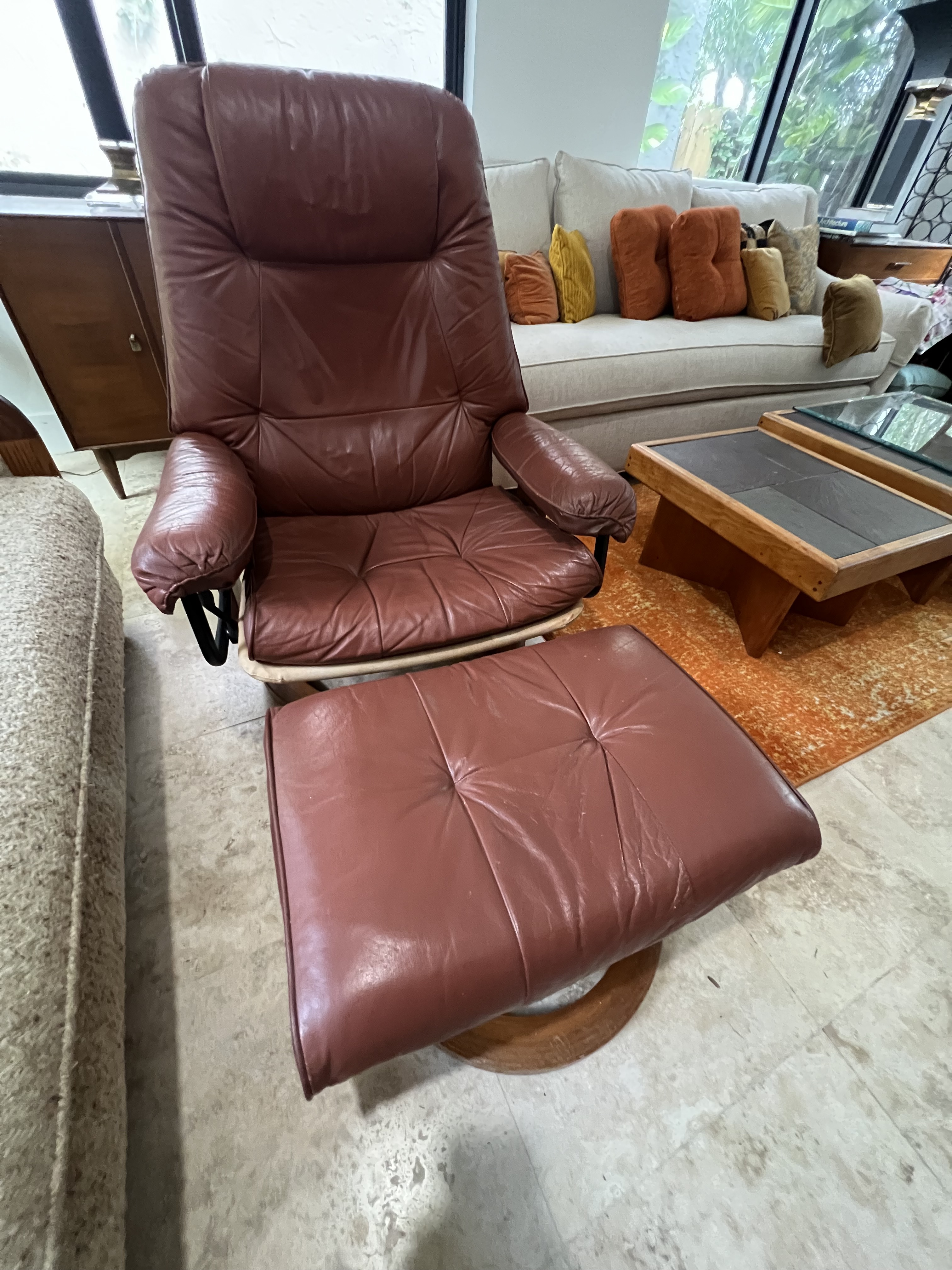 1970s Vintage Scandinavian Style Leather Recliner and Ottoman by