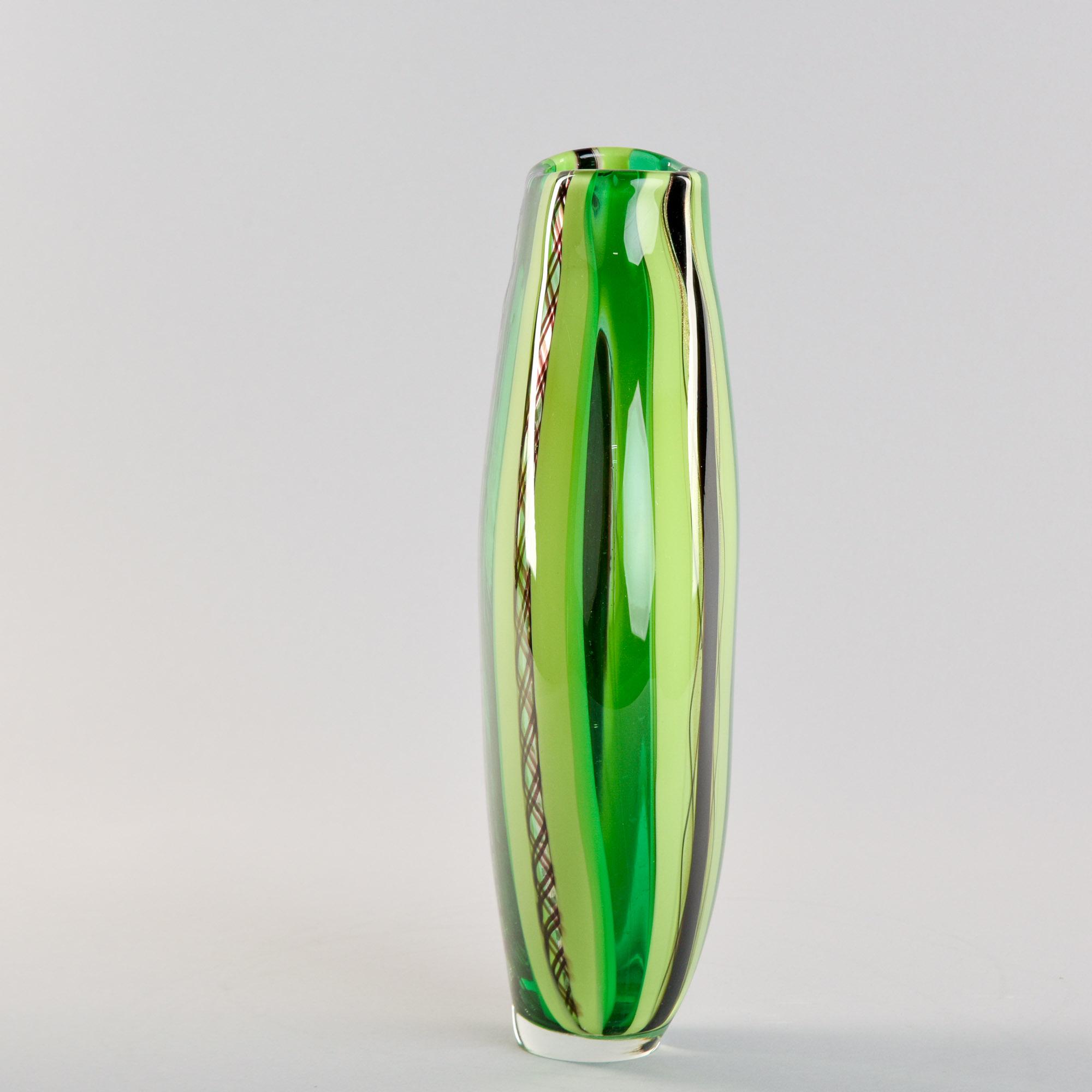 工芸品 Murano Glass Vase (Green & Yellow) Mid-Century Italian Vase in Green Yellow Murano Glass, 1960