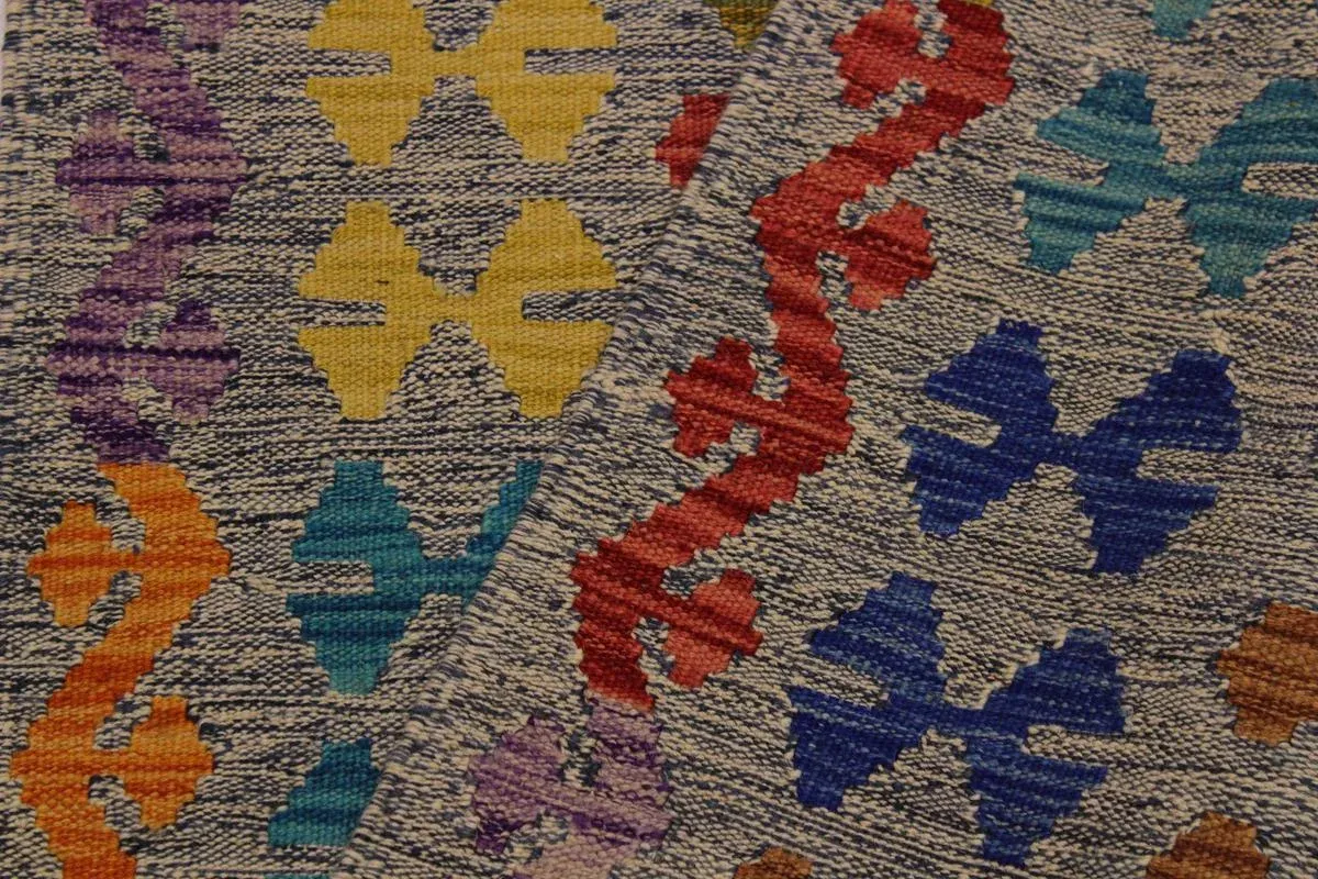 Tribal Hand-Woven Kilim Wool Runner - 2\'7\