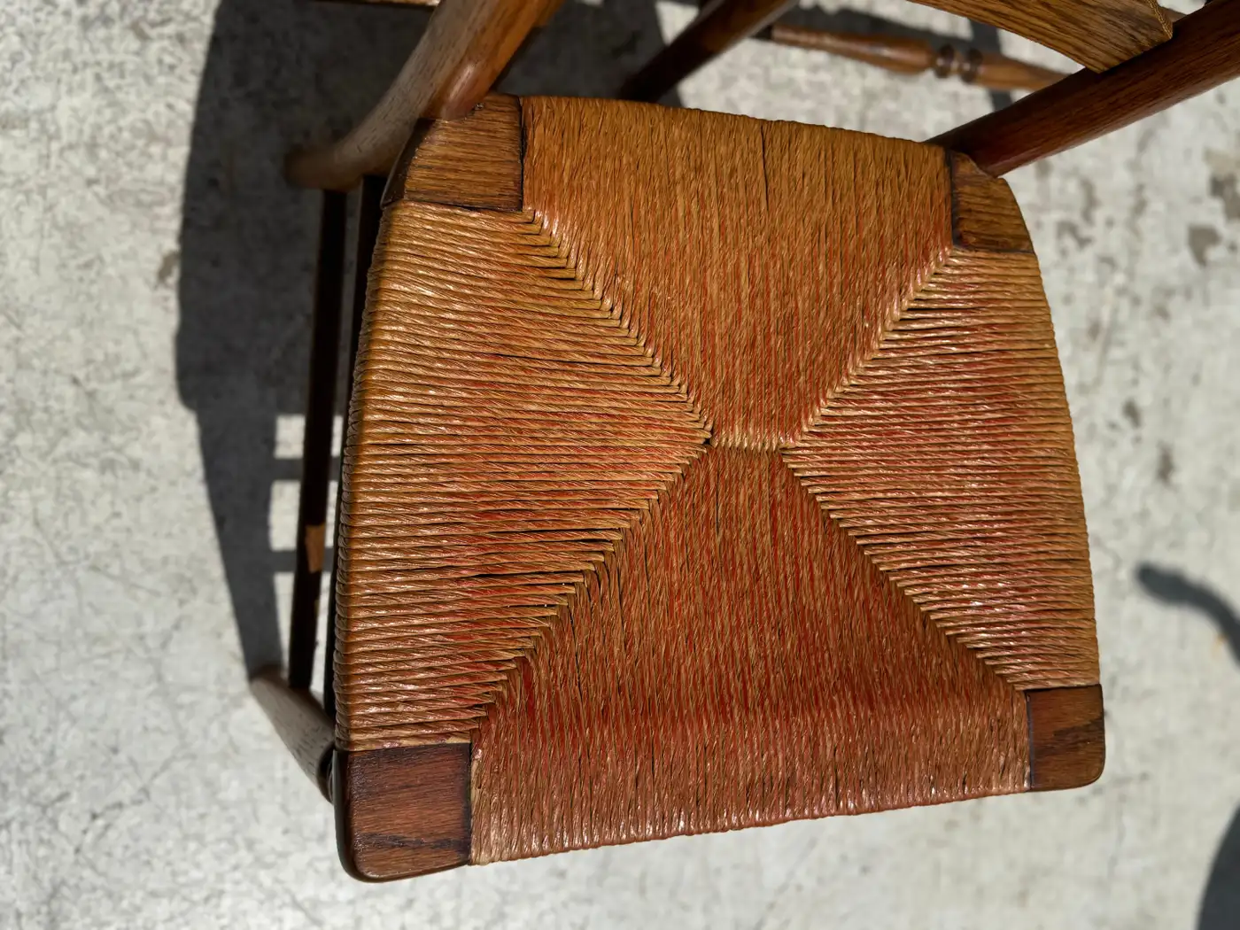 Mid 20th Century Set of 6 Rush Seat Walnut Ladderback Dining