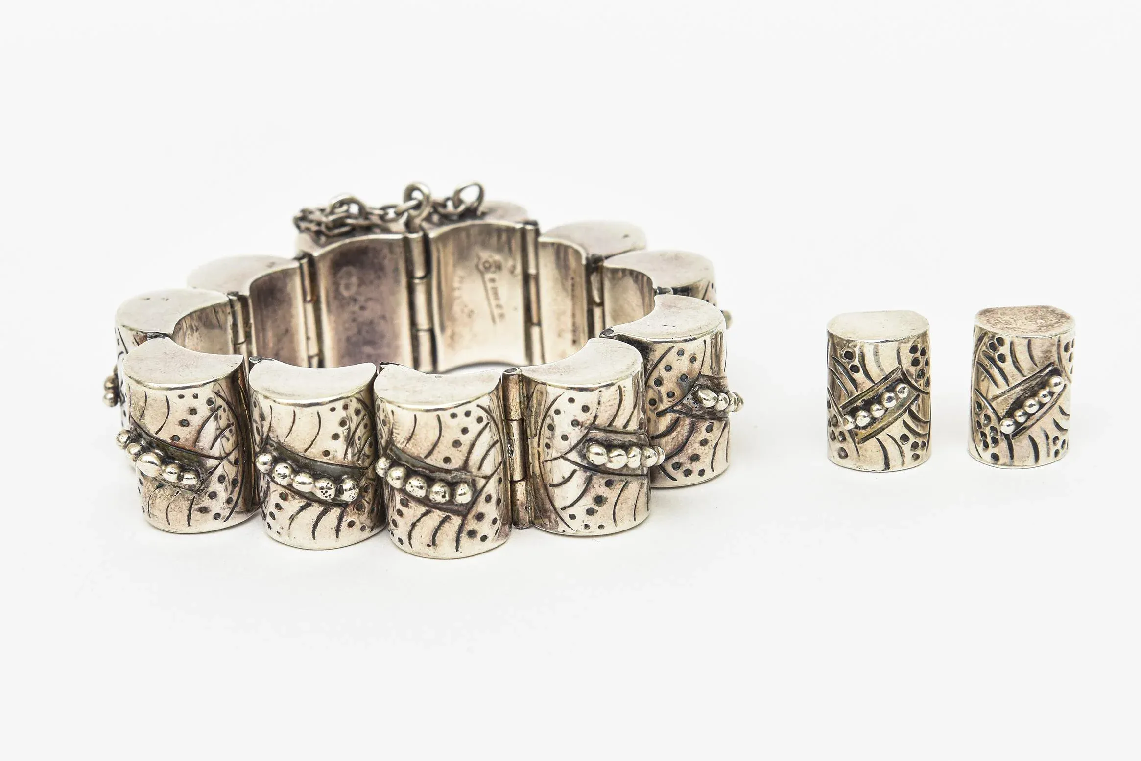 Otazu Vintage Barrel Bracelet - Rhodium
