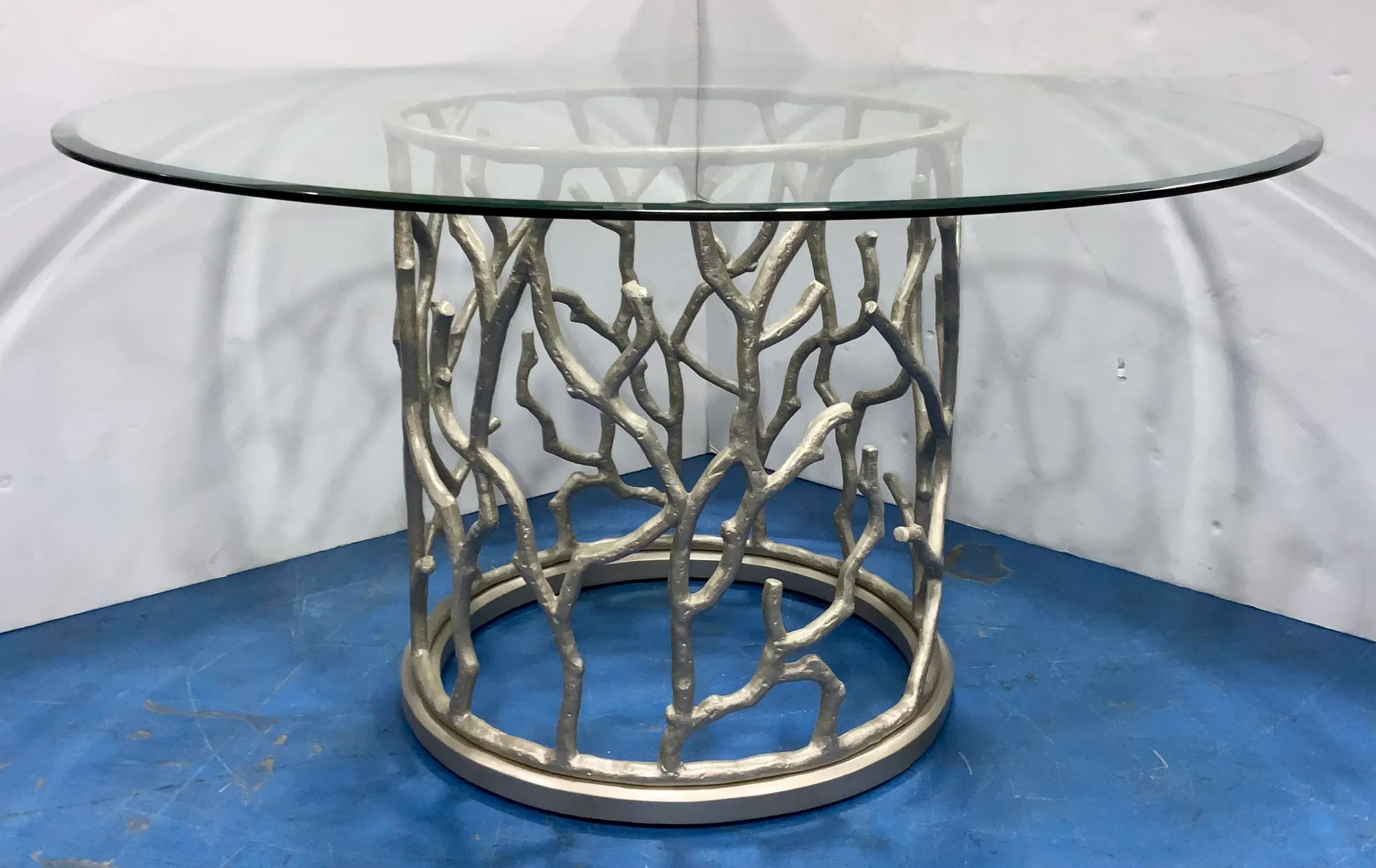 Caracole dining 2024 table sale