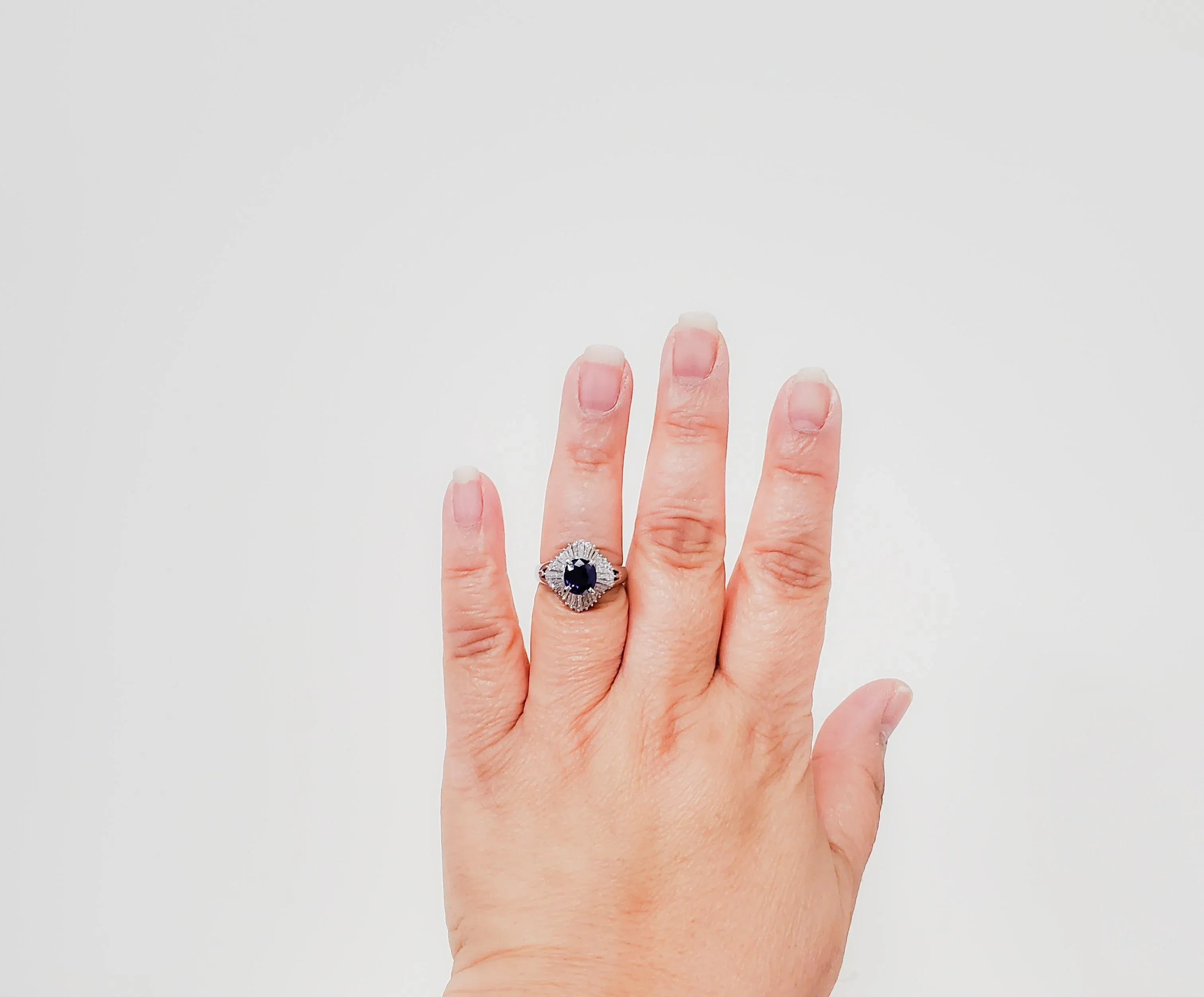 GIA Color Change Tanzanian Sapphire and Diamond Cocktail Ring in Platinum, size 7.25