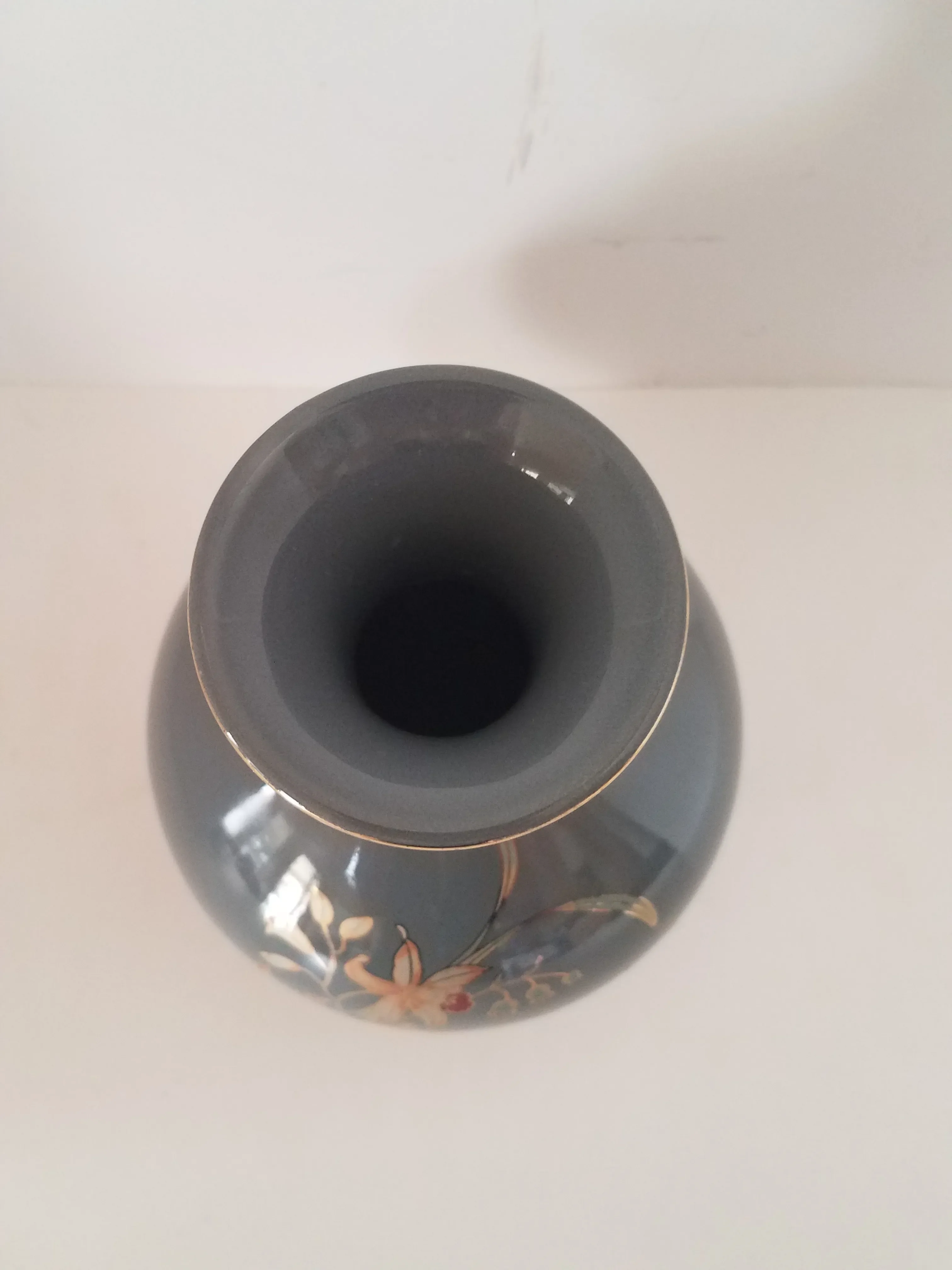 Vintage Japanese Porcelain Floral Vase