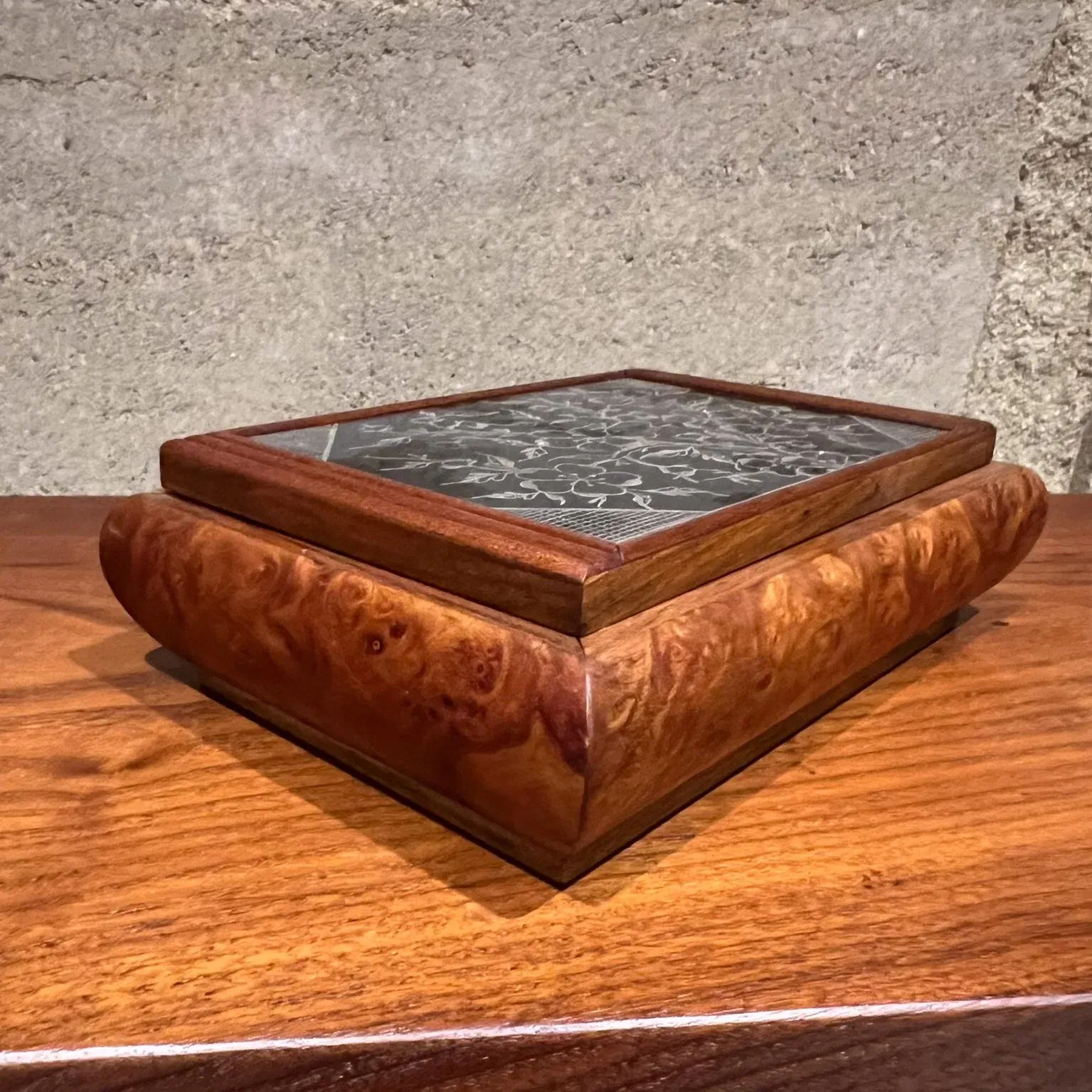 cigarette holder in italian 1950s Vintage Italian Cigarette Holder Dispenser at 1stDibs