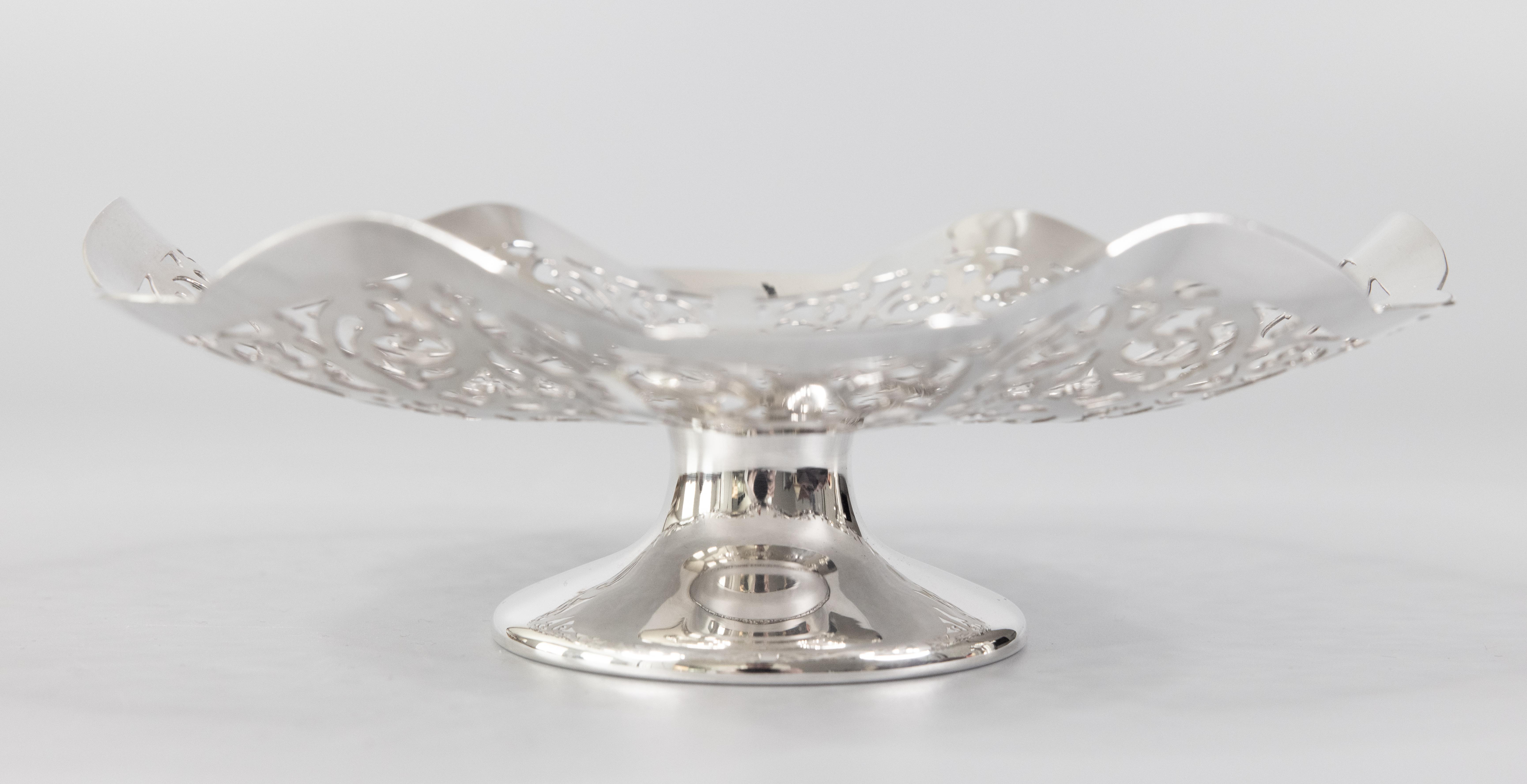 工芸品 MAPPIN & WEBB MAPPIN PLATE Pedestal Bowl English Mappin & Webb Silver Plate Reticulated Pedestal Bowl